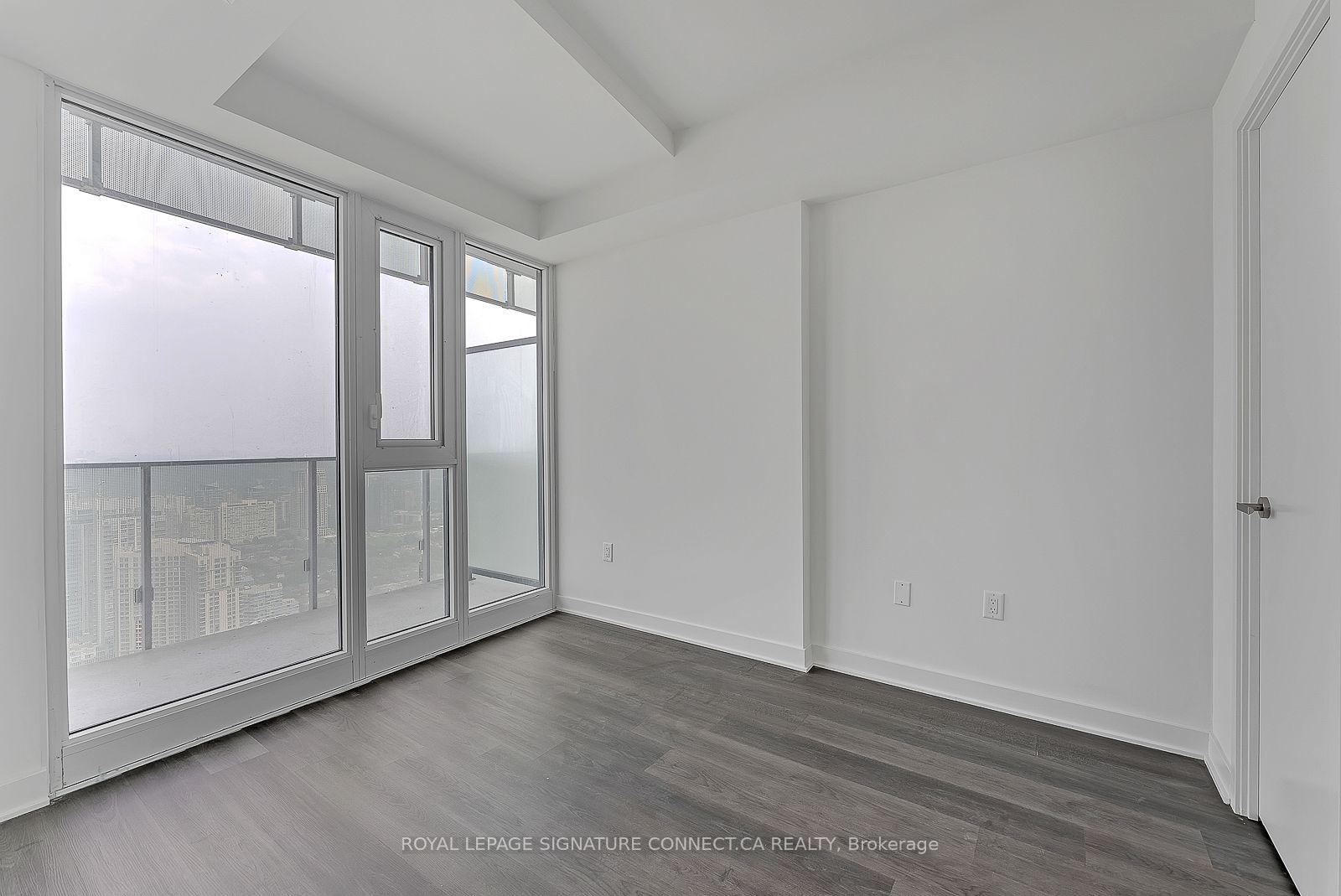 Photo 13 of Unit 4911, 3900 Confederation Parkway, Mississauga, City Centre — HOMEH