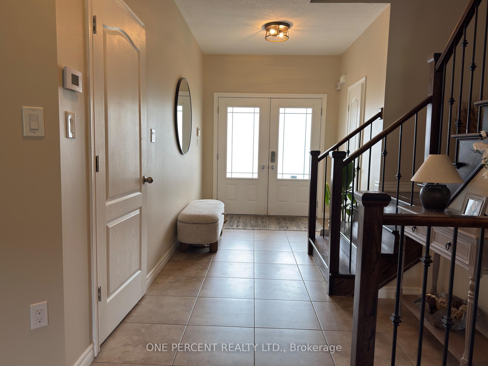 Photo 2 of 4871 Northgate Crescent, Lincoln, Lincoln Lake — HOMEH