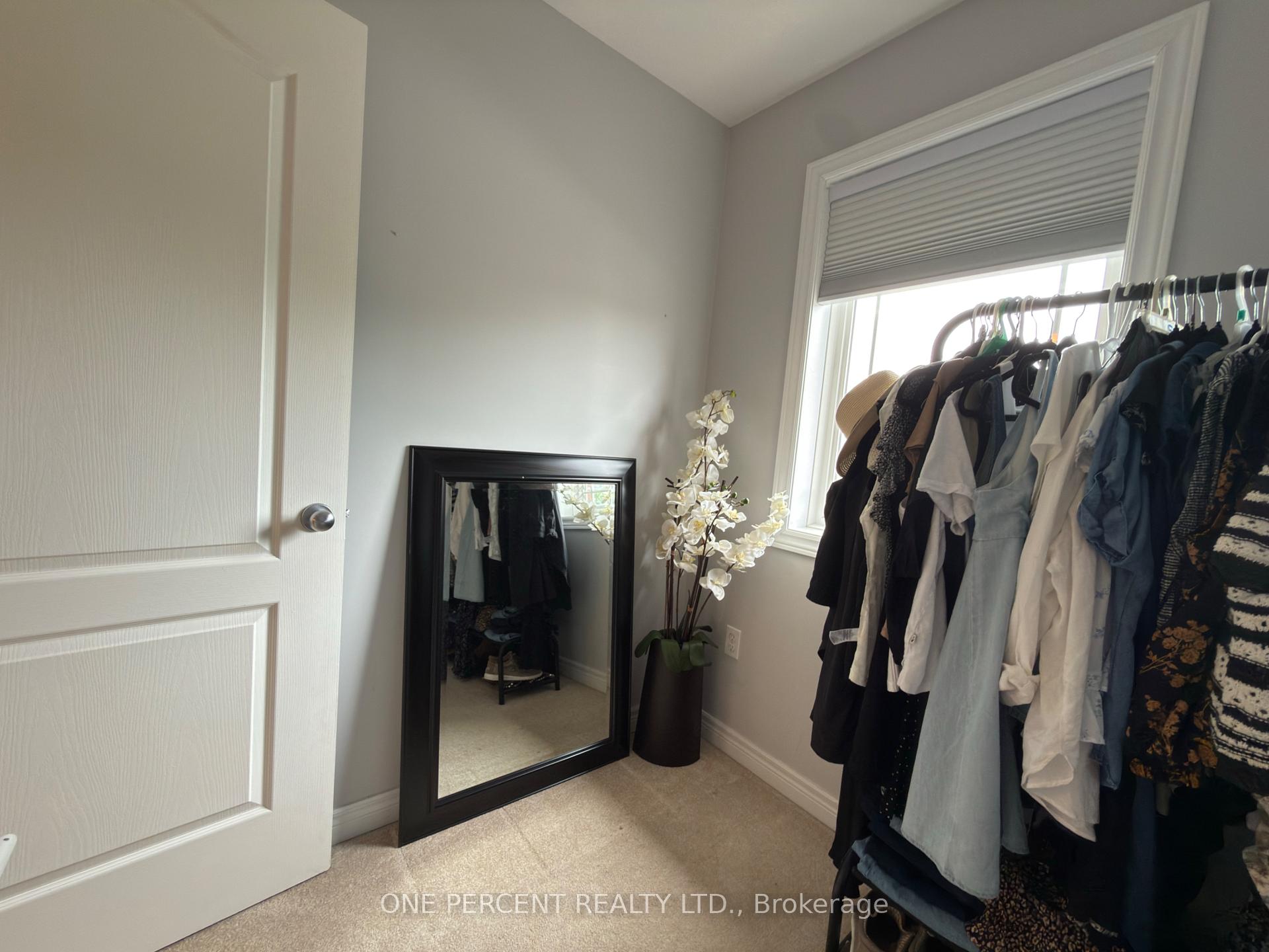 Photo 19 of 4871 Northgate Crescent, Lincoln, Lincoln Lake — HOMEH