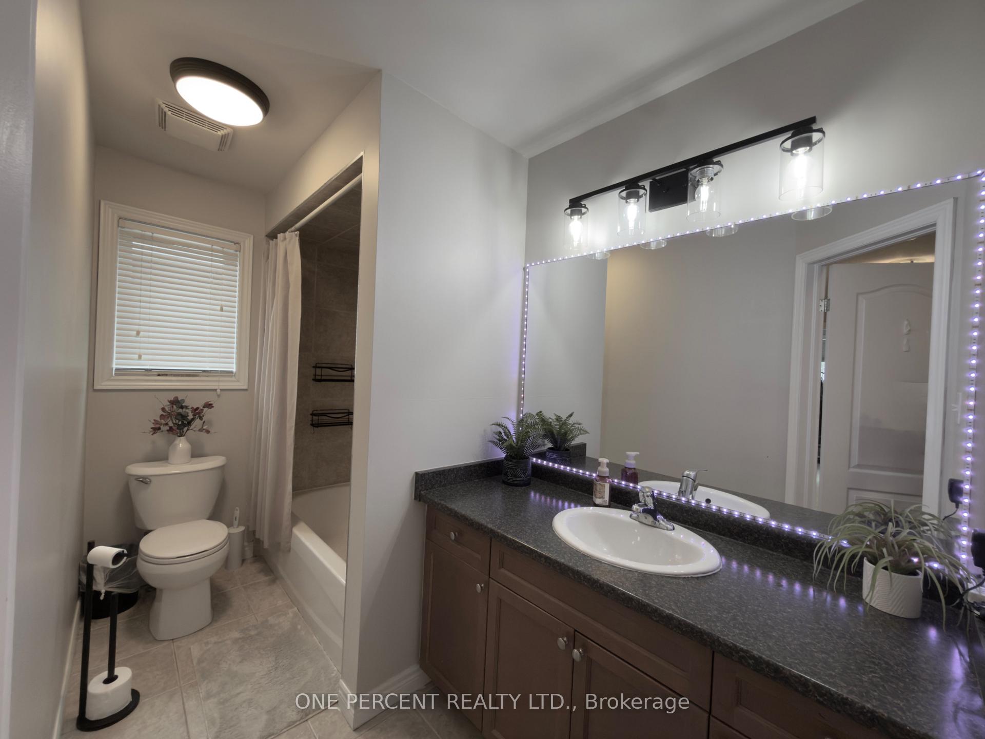 Photo 20 of 4871 Northgate Crescent, Lincoln, Lincoln Lake — HOMEH