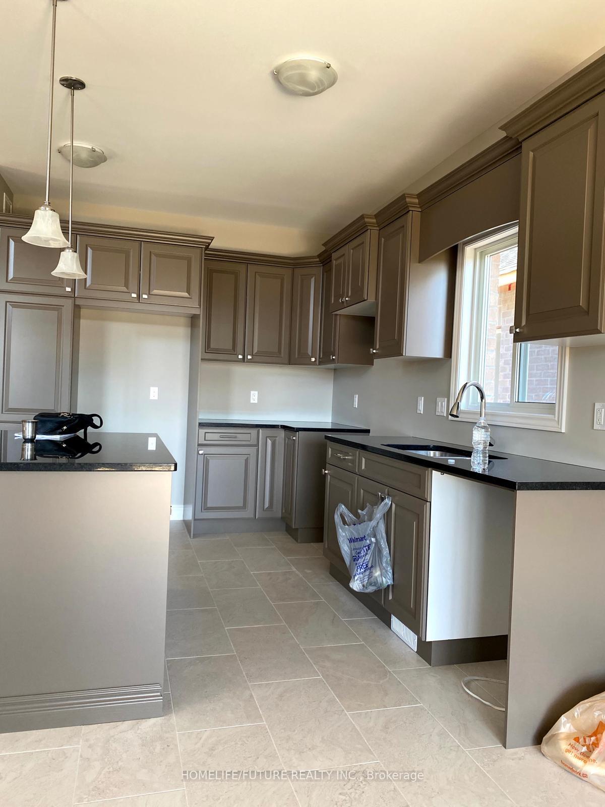 Photo 7 of 37 Covington Crescent, Belleville, Thurlow Ward — HOMEH