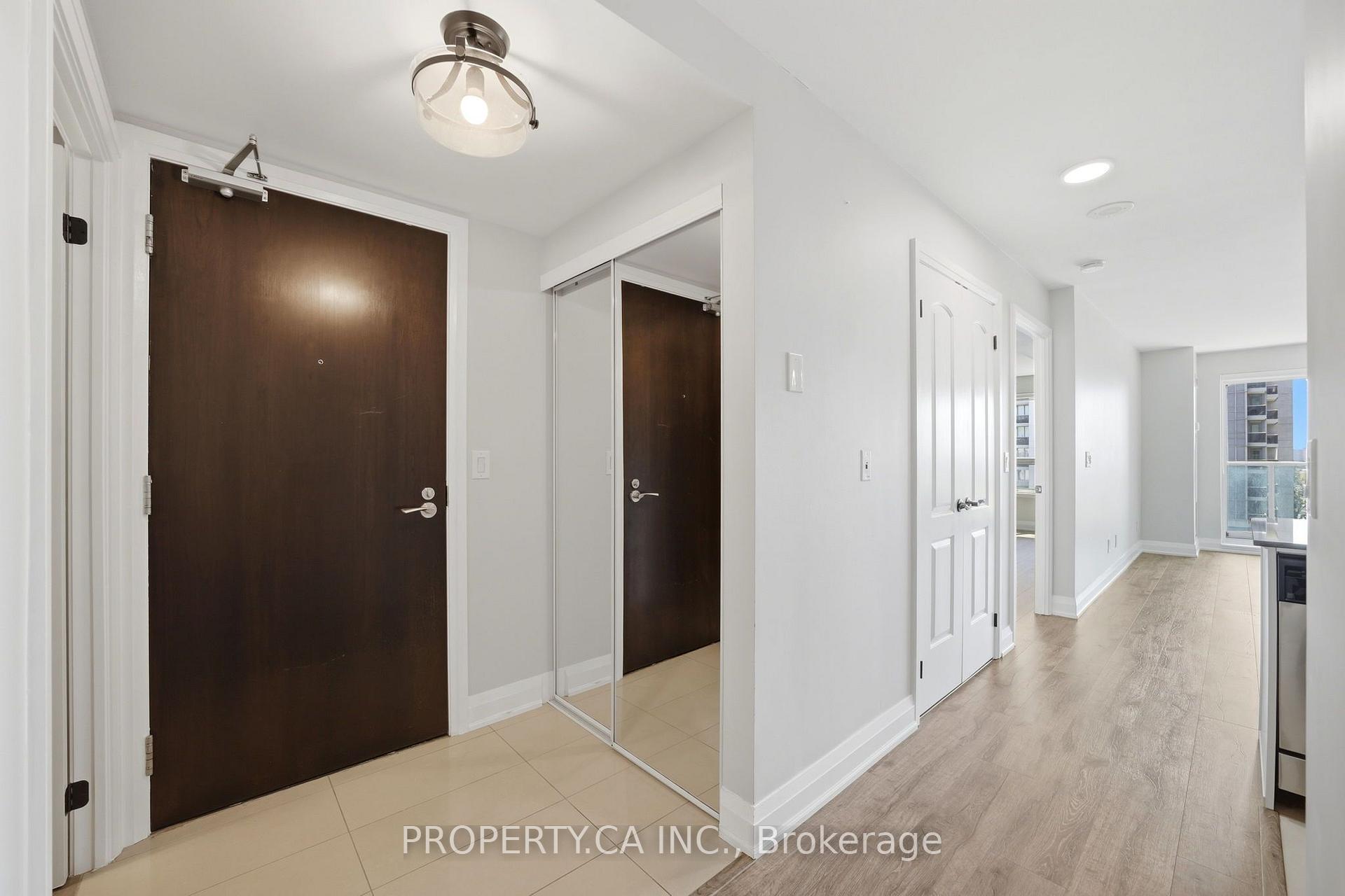 Photo 6 of Unit 706, 30 North Park Road, Vaughan, Beverley Glen — HOMEH