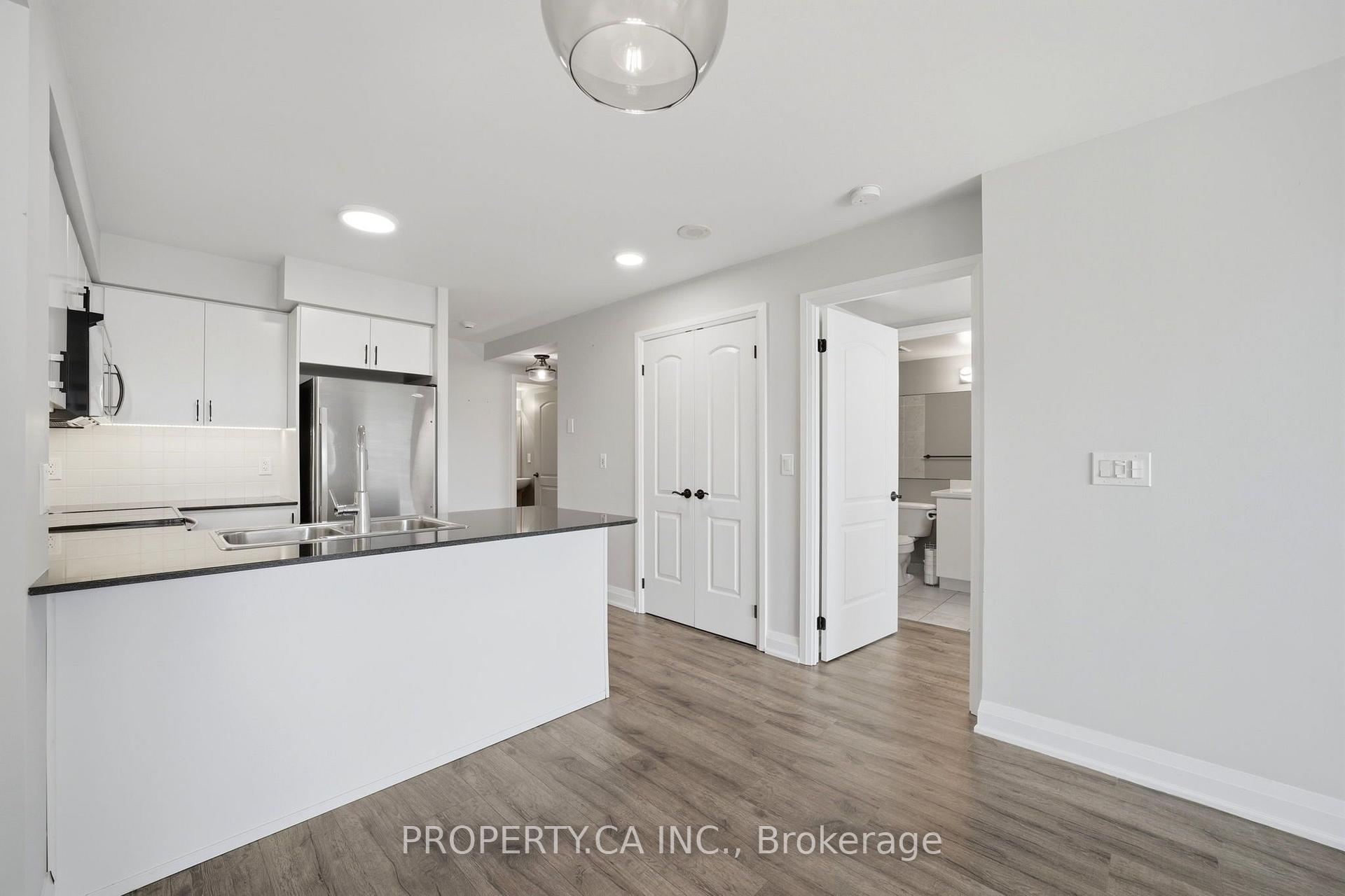 Photo 15 of Unit 706, 30 North Park Road, Vaughan, Beverley Glen — HOMEH