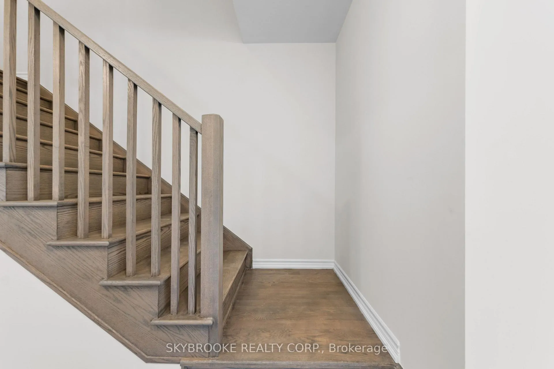 Photo 14 of 350 Mceachern Lane, Gravenhurst, Muskoka (S) — HOMEH