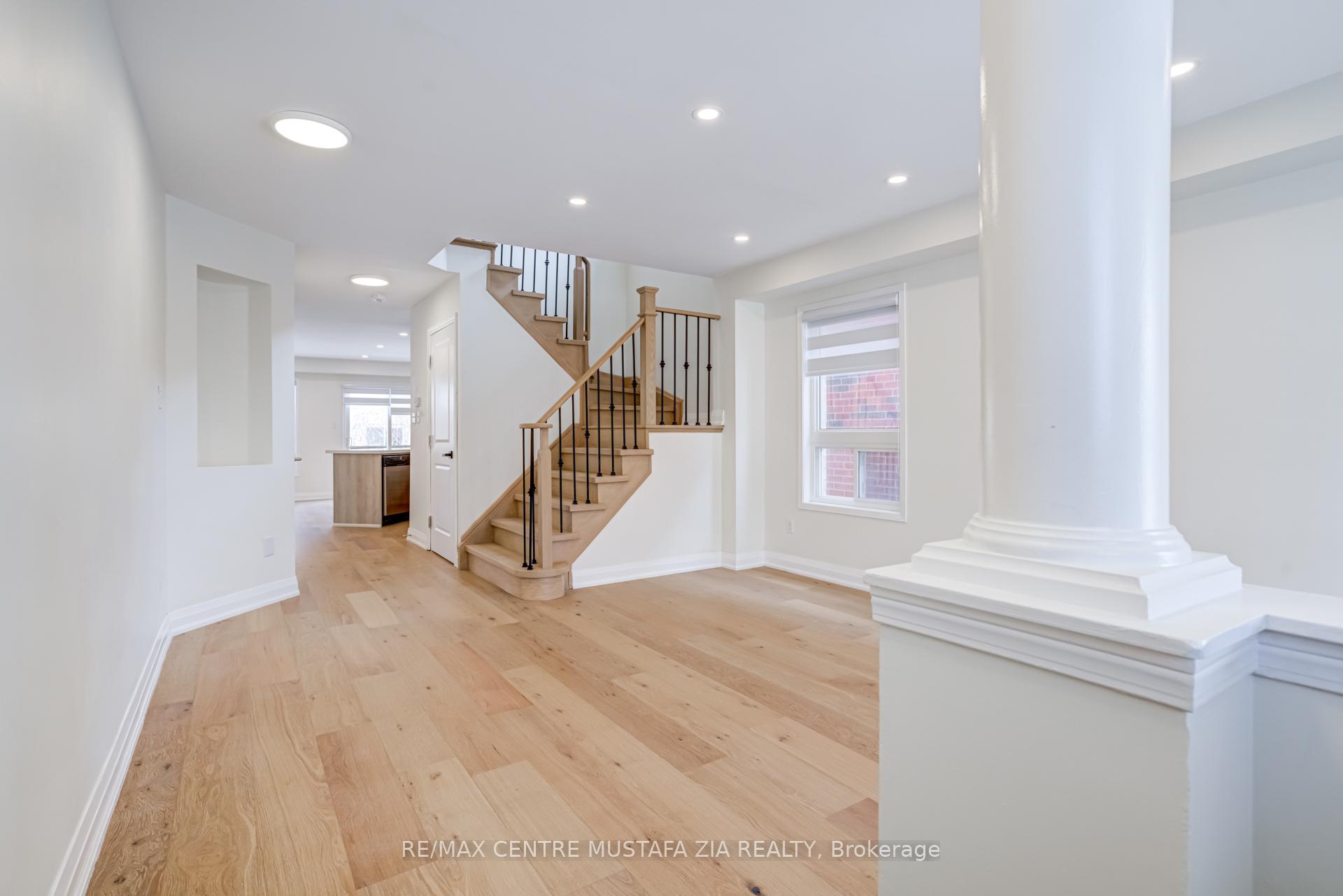 Photo 3 of Unit UPPER, 3294 Respond Road, Mississauga, Churchill Meadows — HOMEH