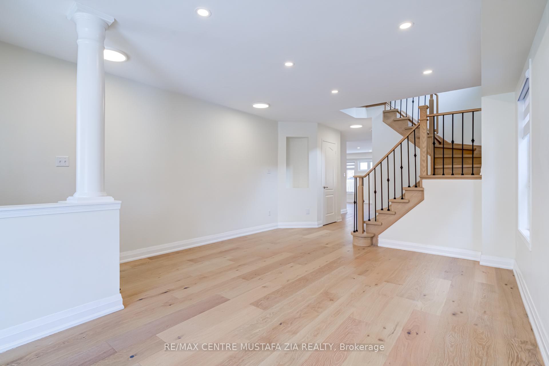Photo 6 of Unit UPPER, 3294 Respond Road, Mississauga, Churchill Meadows — HOMEH