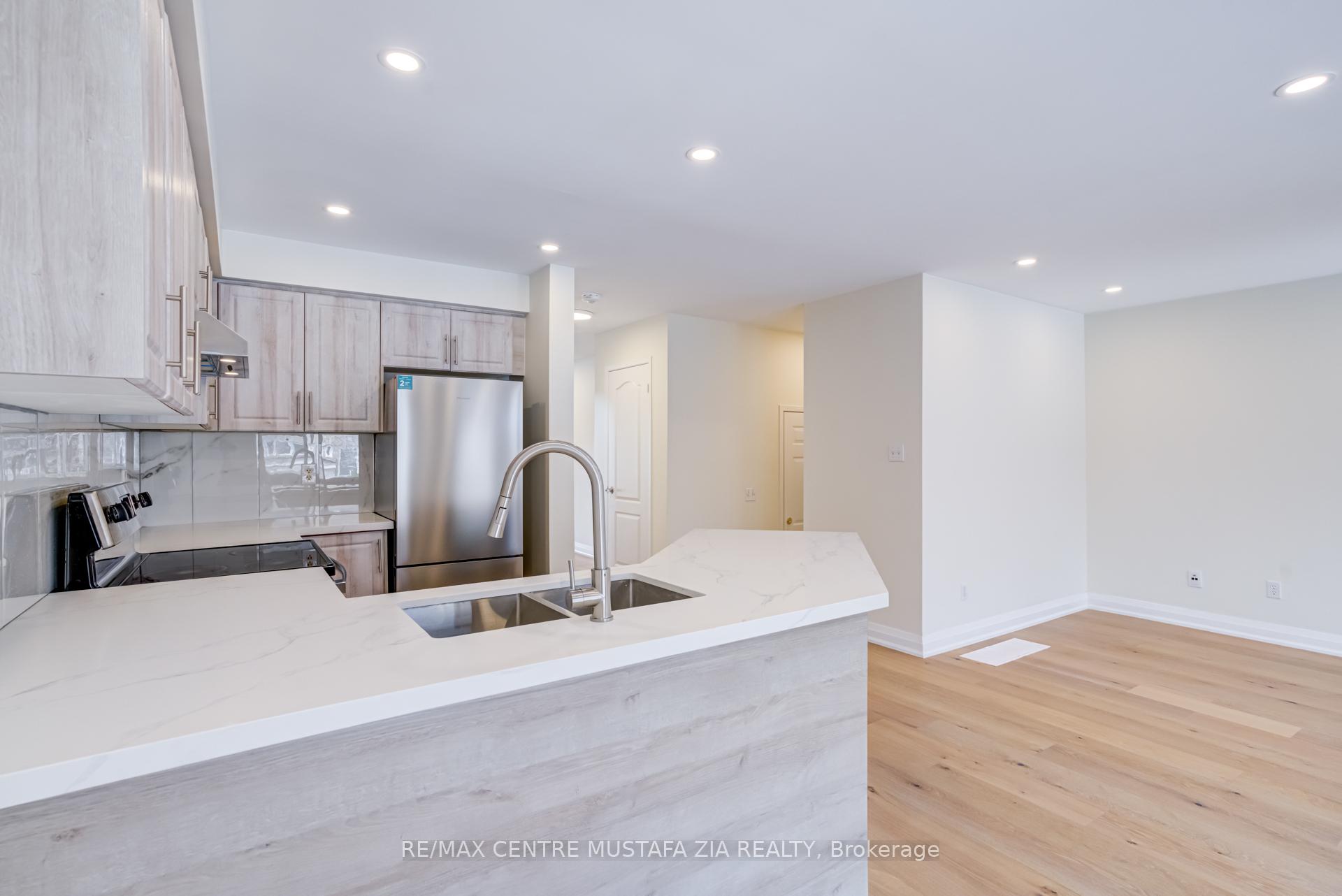 Photo 8 of Unit UPPER, 3294 Respond Road, Mississauga, Churchill Meadows — HOMEH