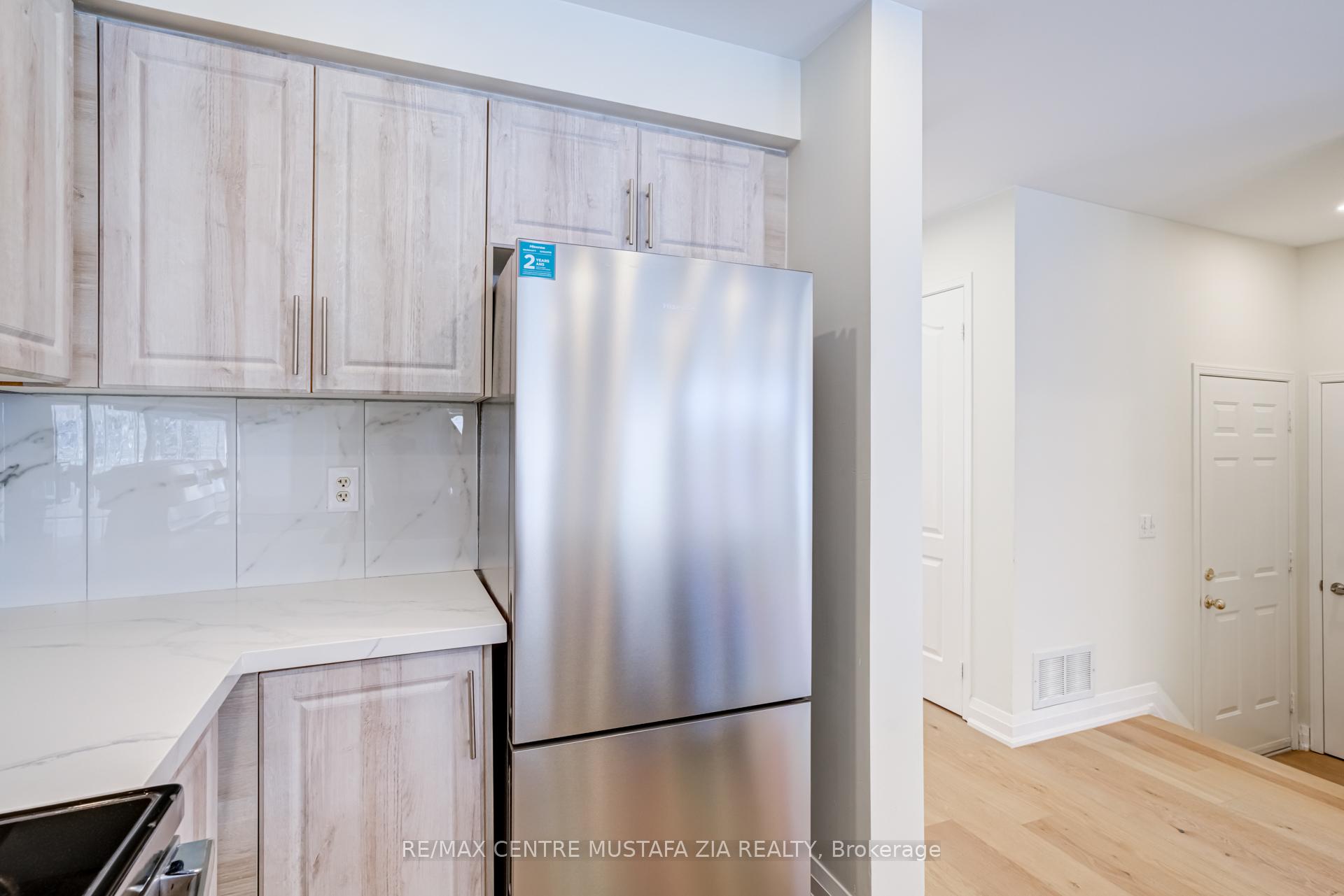 Photo 10 of Unit UPPER, 3294 Respond Road, Mississauga, Churchill Meadows — HOMEH