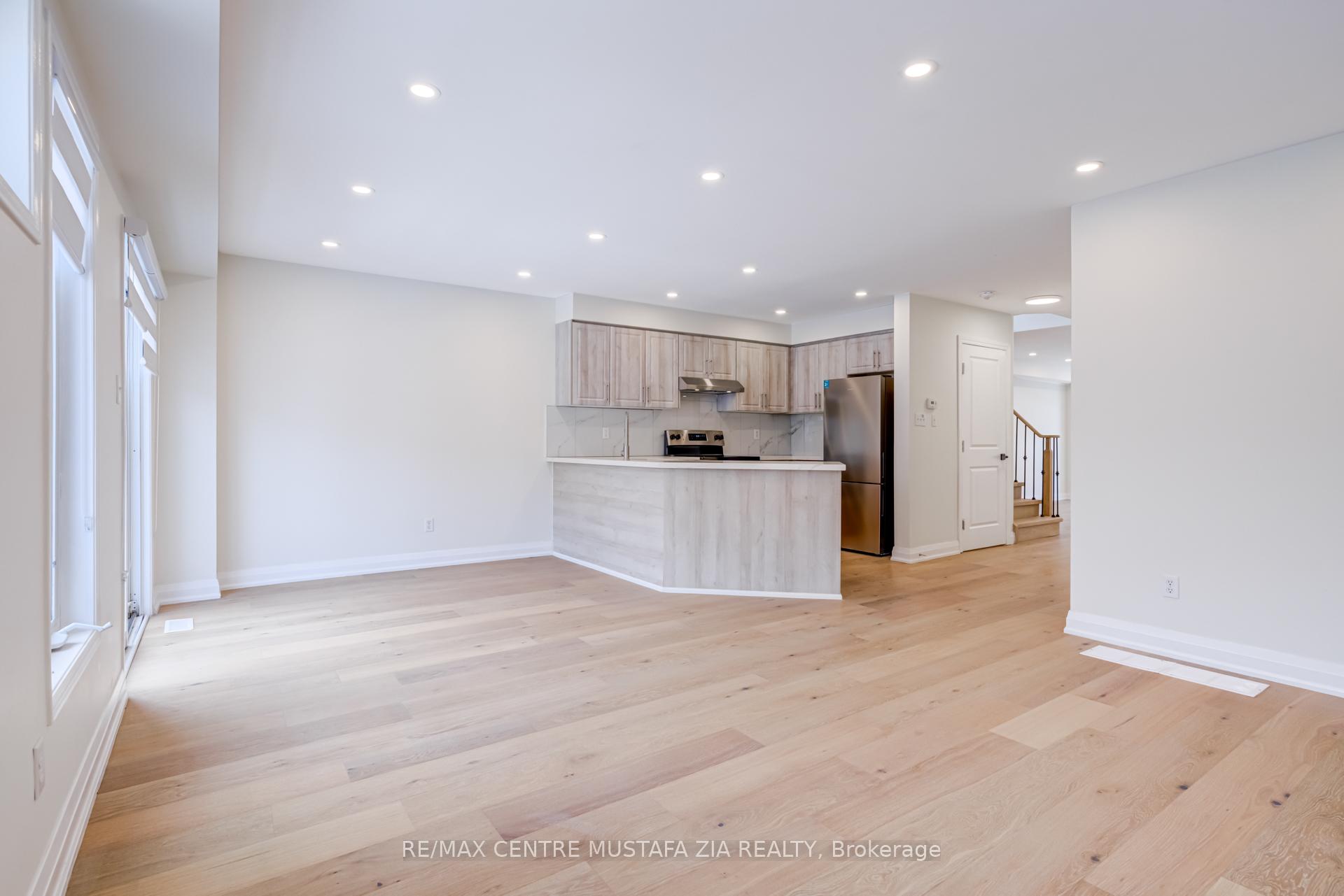 Photo 14 of Unit UPPER, 3294 Respond Road, Mississauga, Churchill Meadows — HOMEH