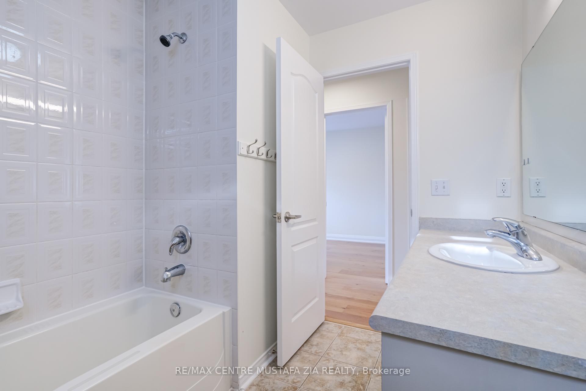 Photo 36 of Unit UPPER, 3294 Respond Road, Mississauga, Churchill Meadows — HOMEH