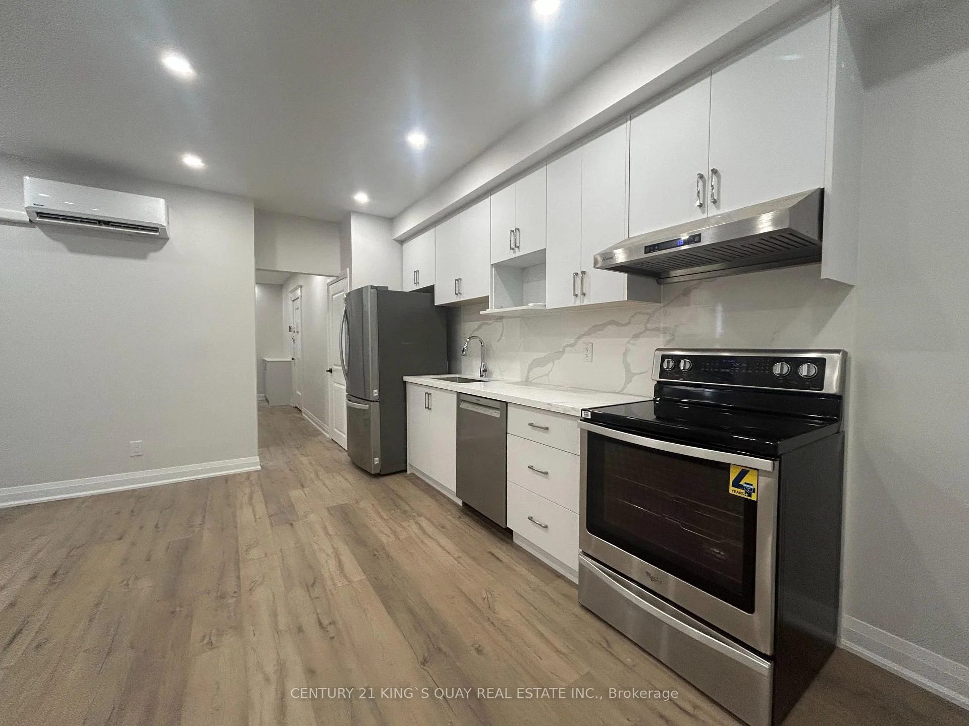 Photo 6 of Unit 1, 223 Roncesvelles Avenue, Toronto, Roncesvalles — HOMEH