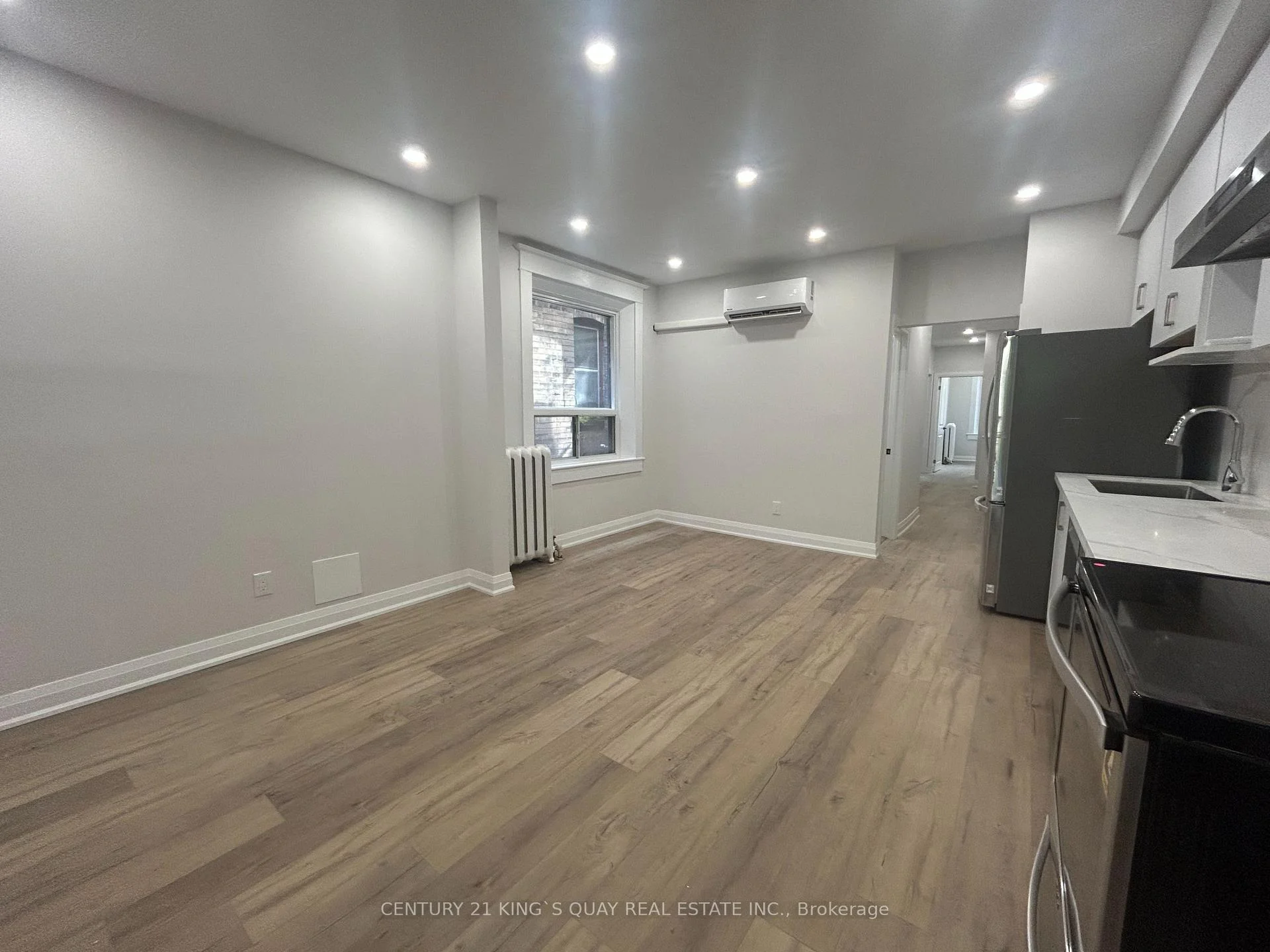 Photo 9 of Unit 1, 223 Roncesvelles Avenue, Toronto, Roncesvalles — HOMEH
