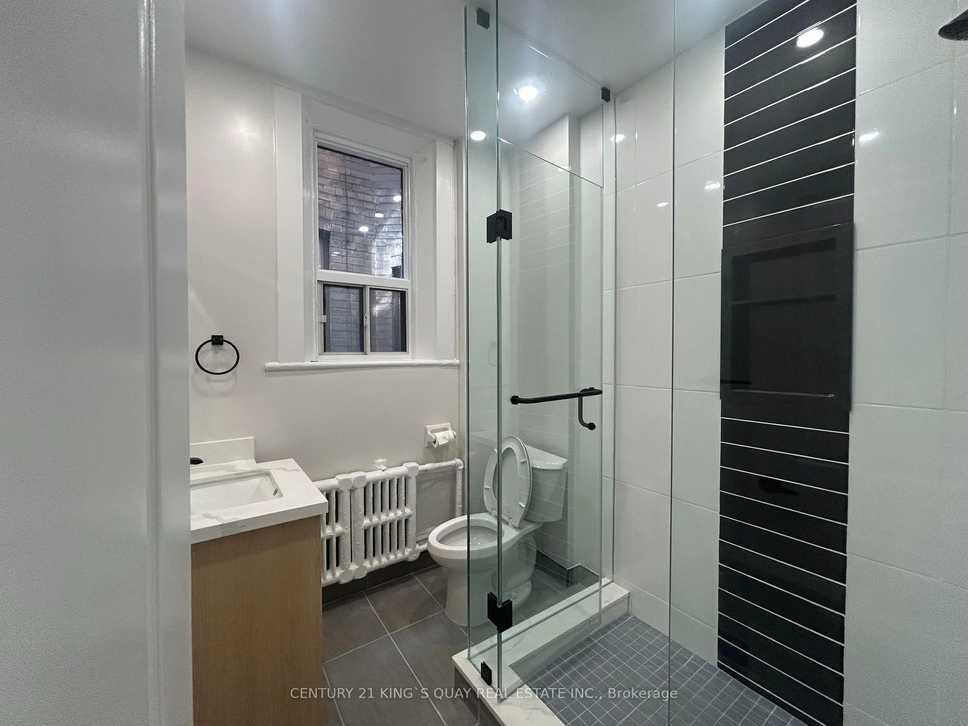 Photo 10 of Unit 1, 223 Roncesvelles Avenue, Toronto, Roncesvalles — HOMEH