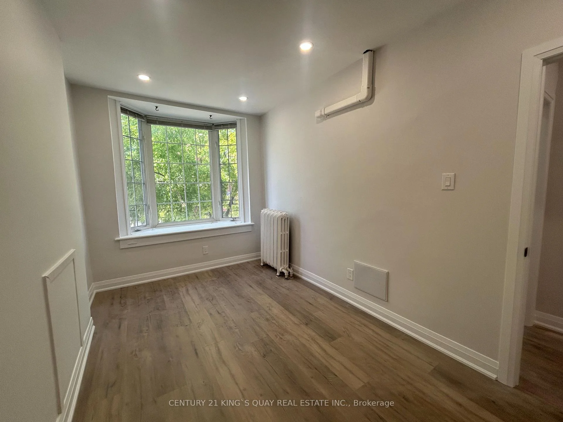 Photo 12 of Unit 1, 223 Roncesvelles Avenue, Toronto, Roncesvalles — HOMEH