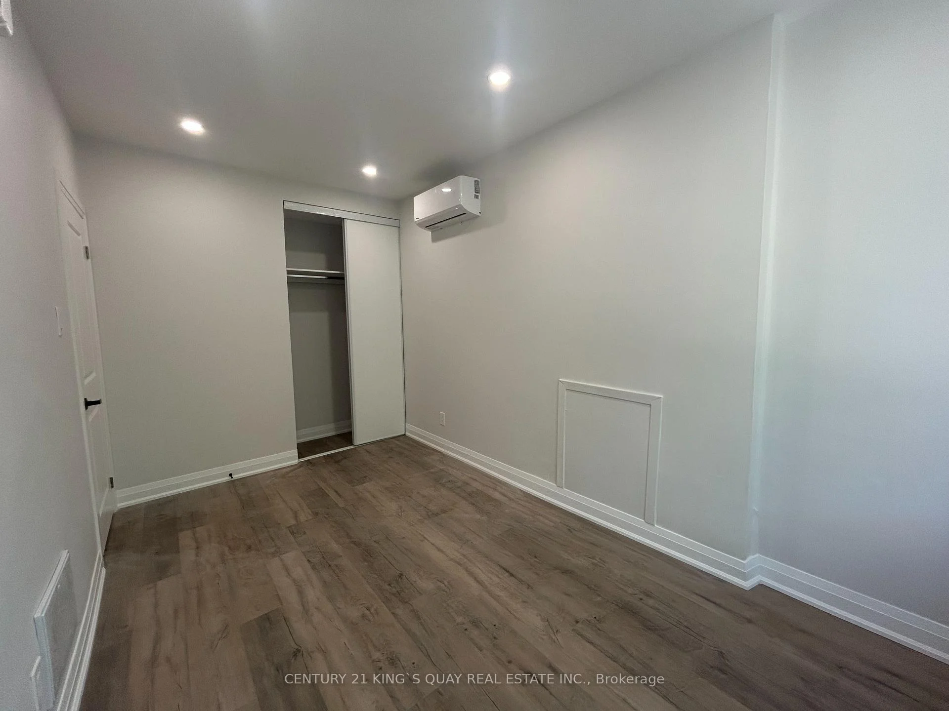Photo 15 of Unit 1, 223 Roncesvelles Avenue, Toronto, Roncesvalles — HOMEH