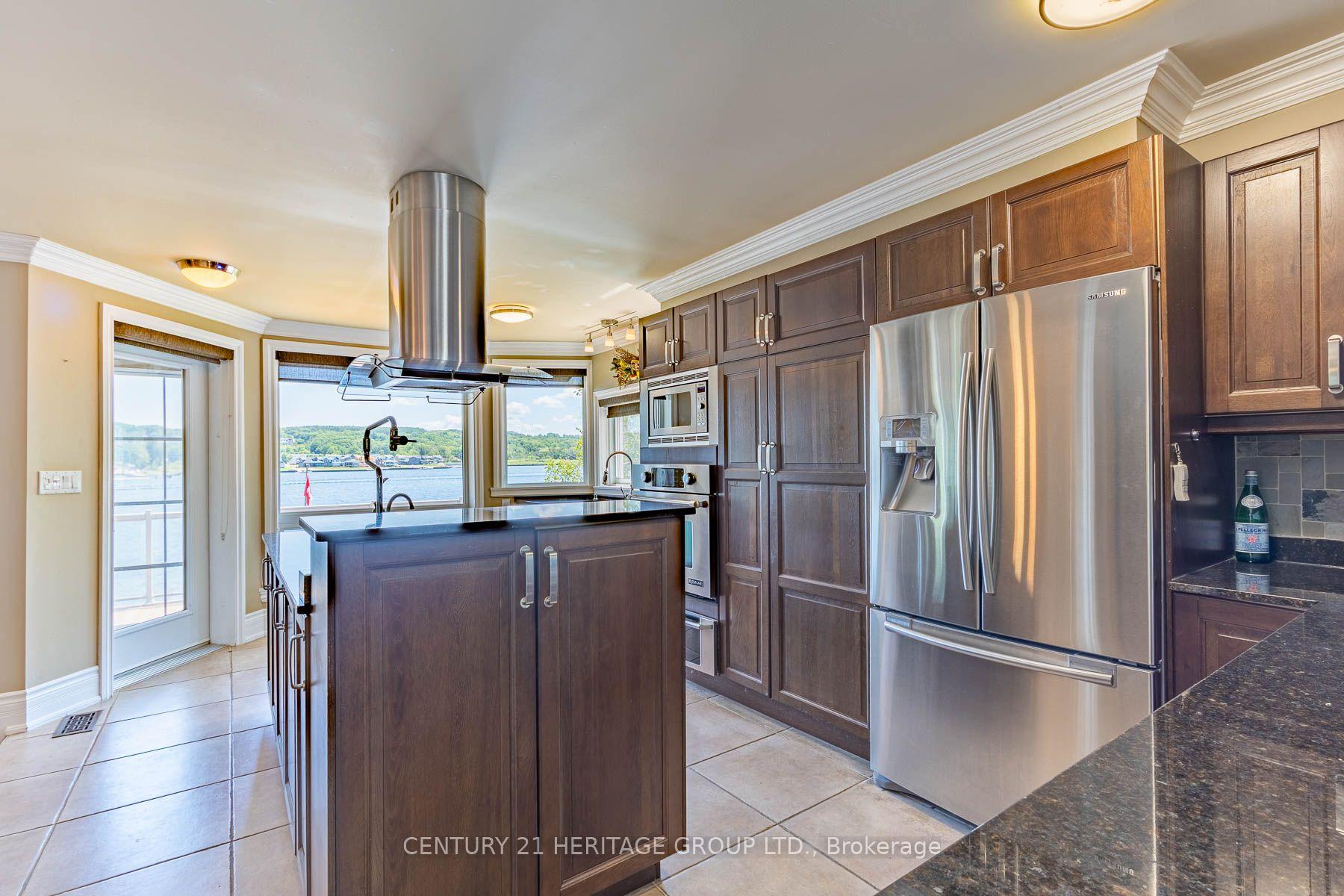 Photo 6 of 405 Champlain Road, Penetanguishene — HOMEH