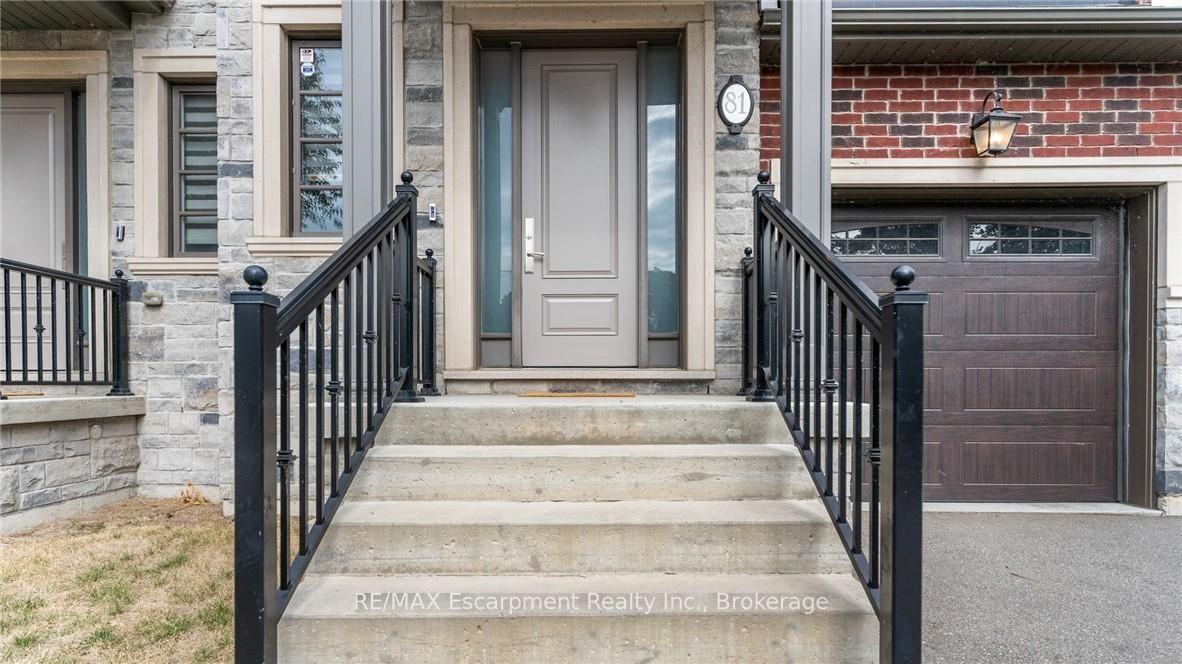 Photo 5 of 81 Brock Street, Oakville, Central — HOMEH