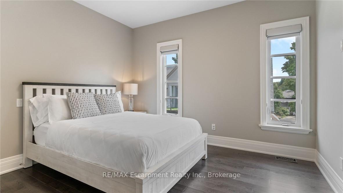 Photo 50 of 81 Brock Street, Oakville, Central — HOMEH