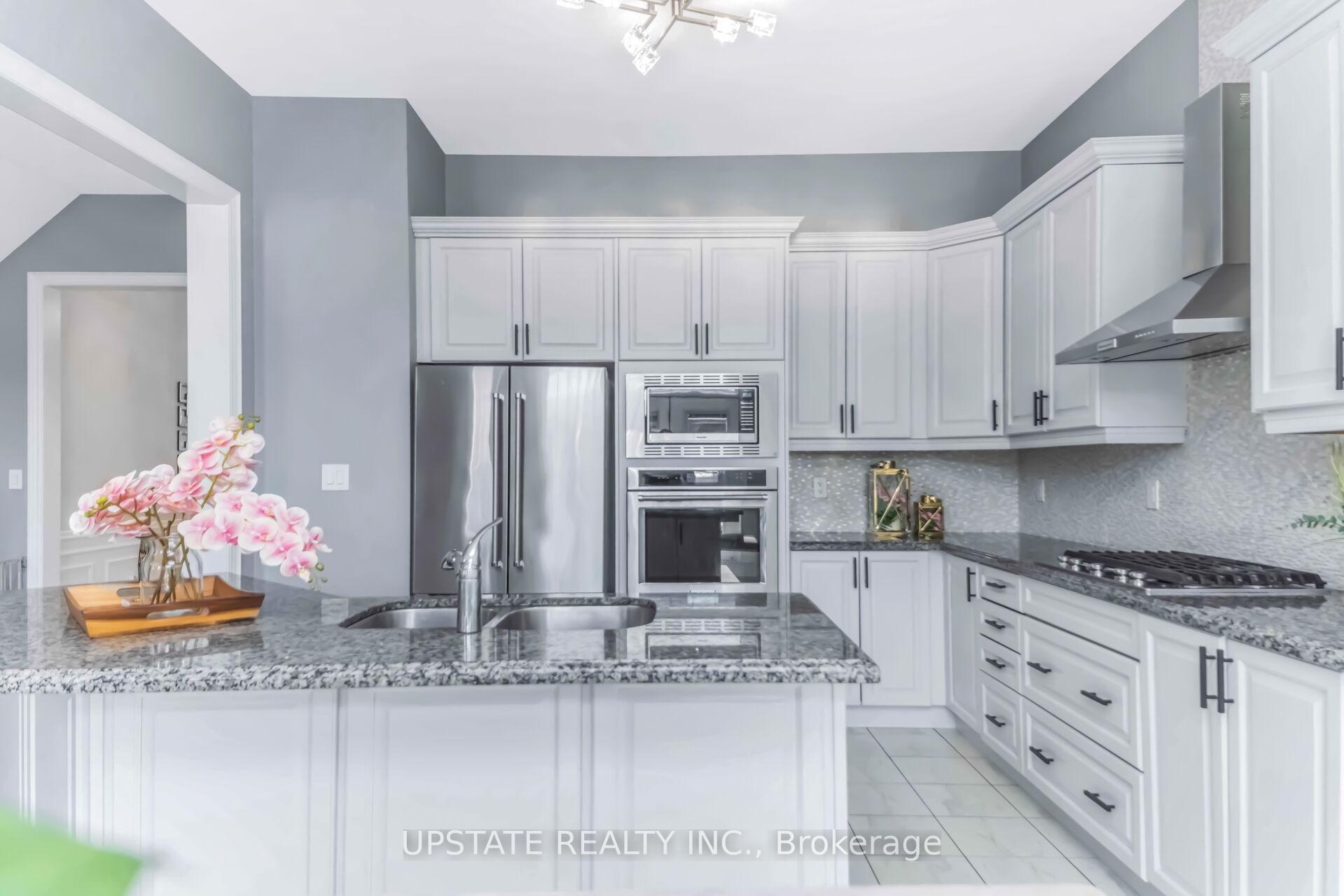 Photo 18 of 23 Spain Crescent, Brampton, Toronto Gore Rural Estate — HOMEH