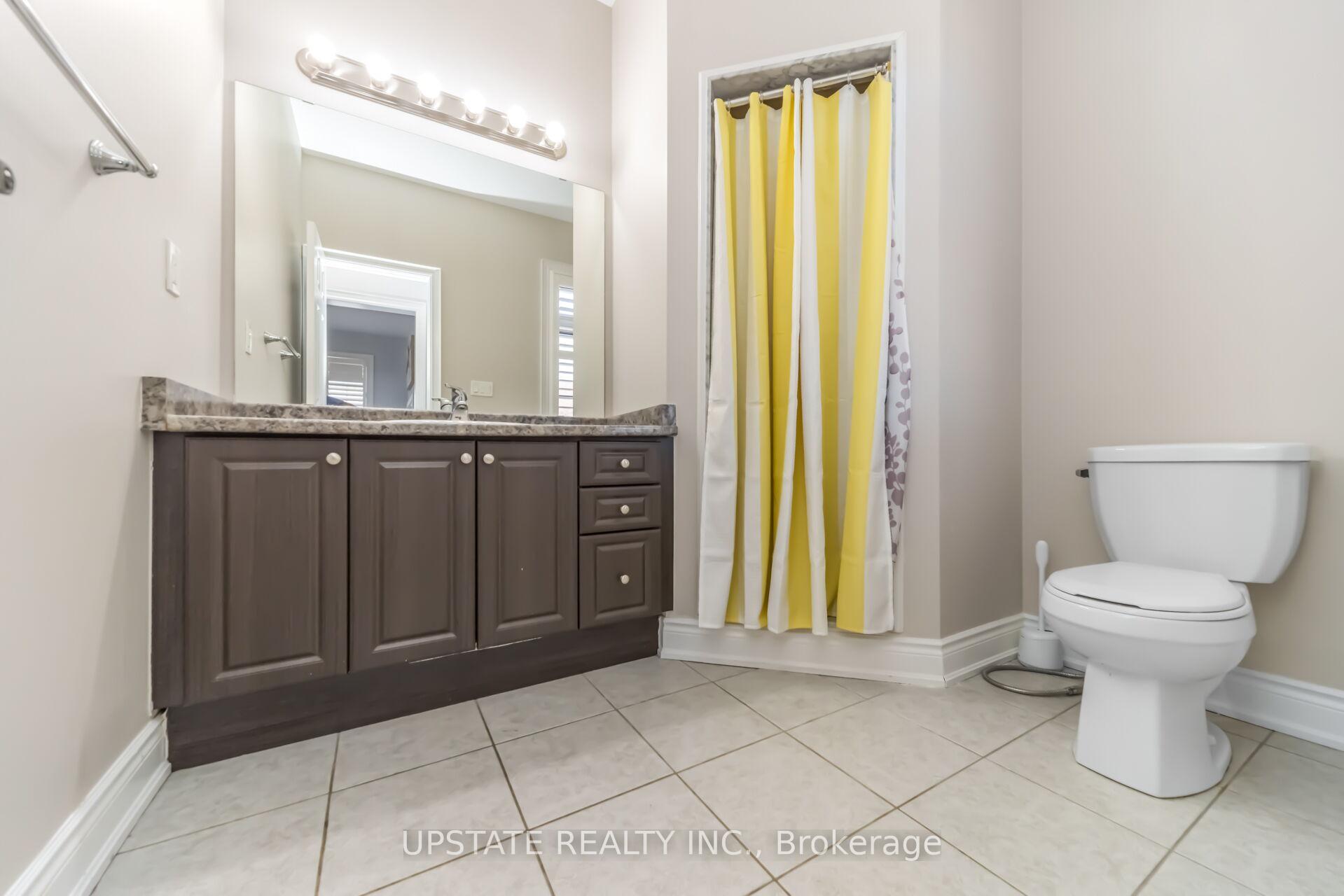 Photo 32 of 23 Spain Crescent, Brampton, Toronto Gore Rural Estate — HOMEH