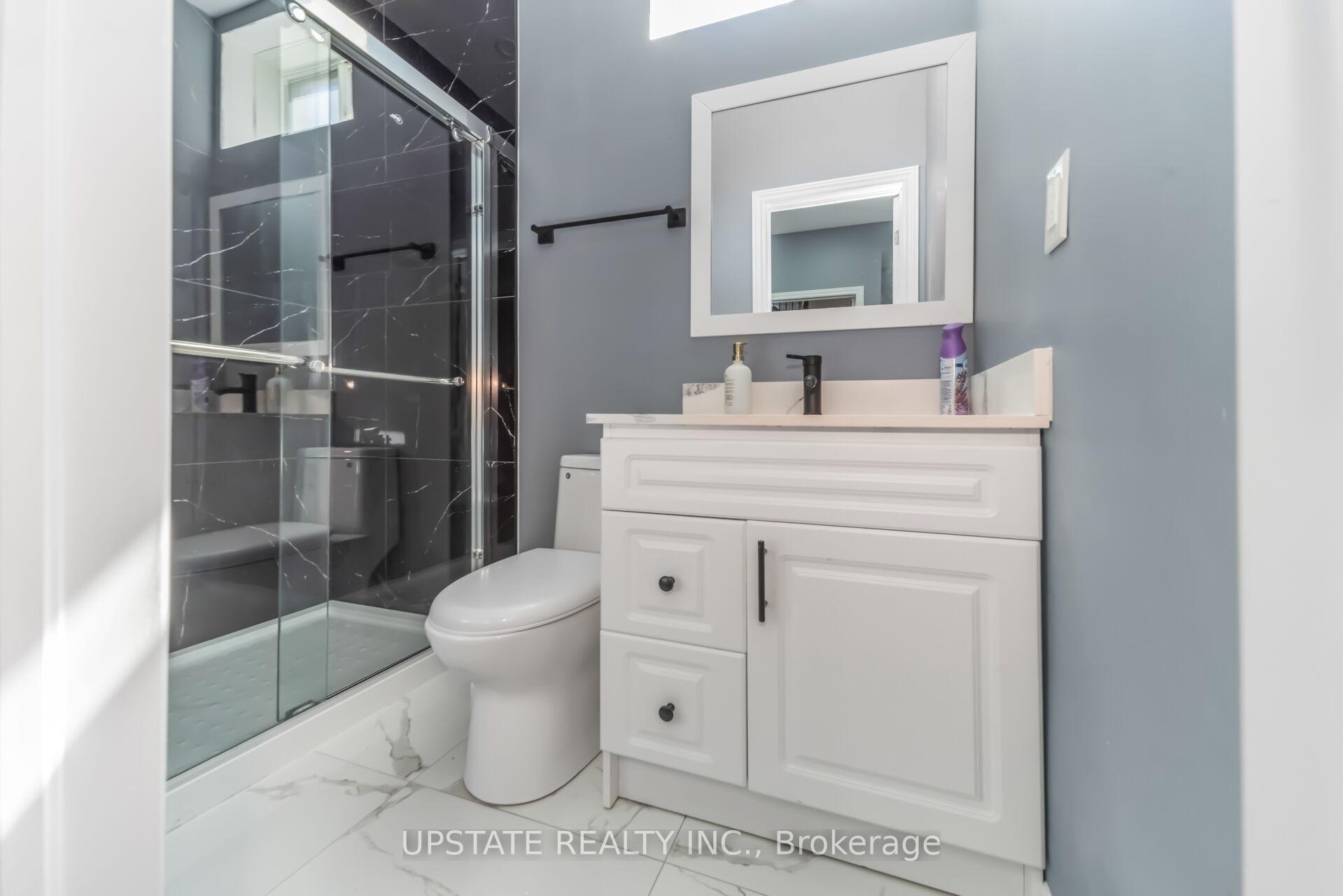 Photo 37 of 23 Spain Crescent, Brampton, Toronto Gore Rural Estate — HOMEH