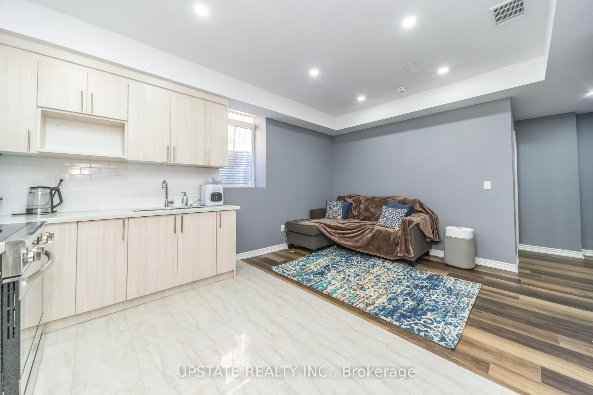 Photo 41 of 23 Spain Crescent, Brampton, Toronto Gore Rural Estate — HOMEH