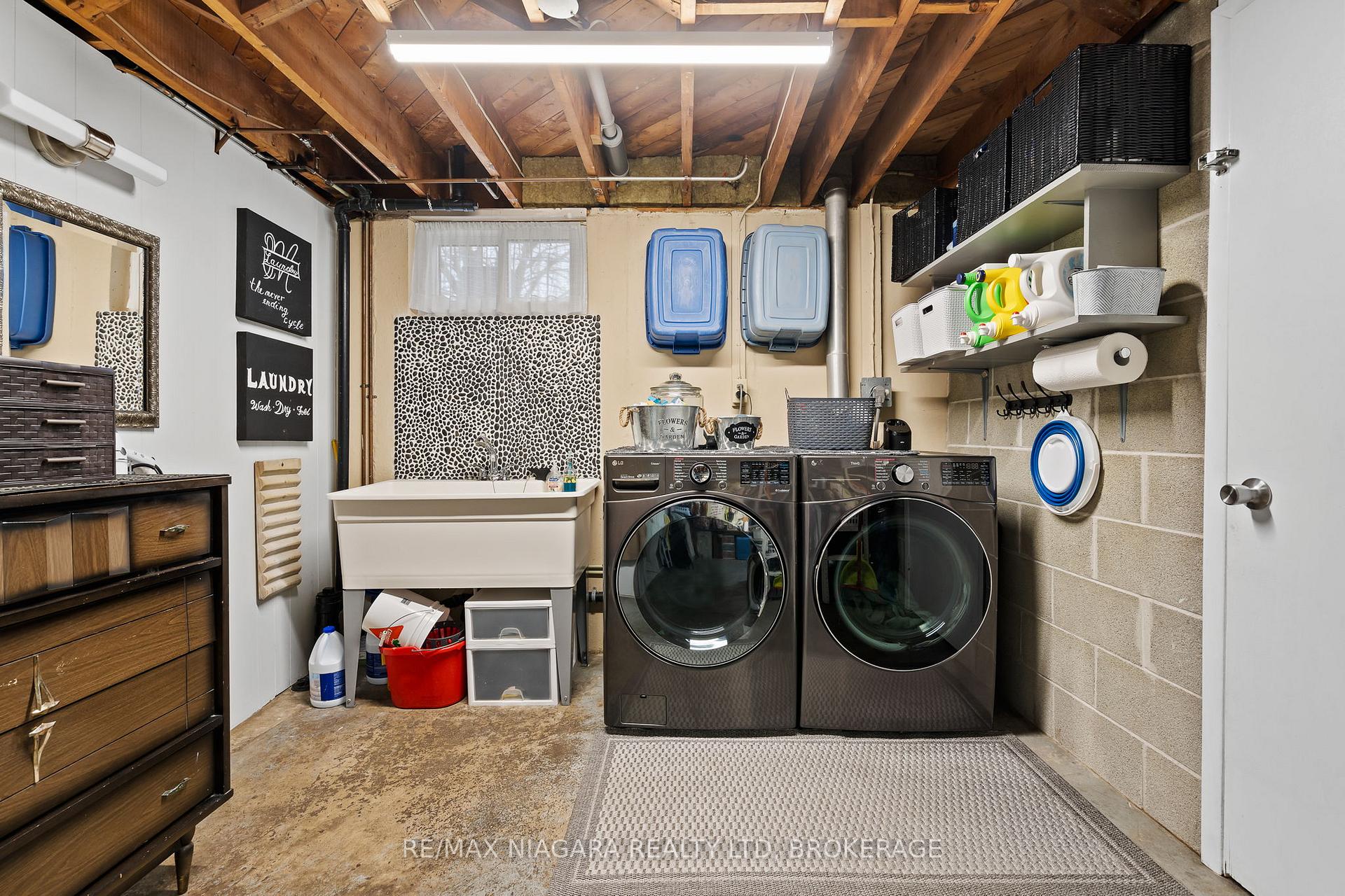 Photo 22 of 5938 Stevens Street, Niagara Falls, Cherrywood — HOMEH