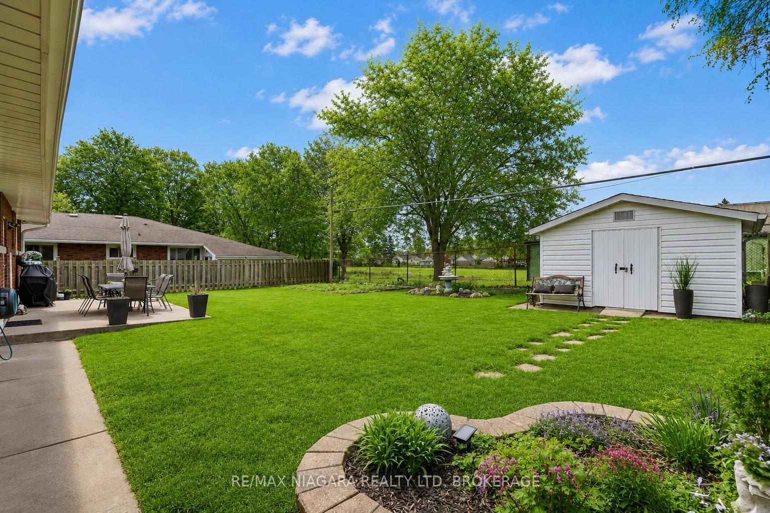 Photo 27 of 5938 Stevens Street, Niagara Falls, Cherrywood — HOMEH