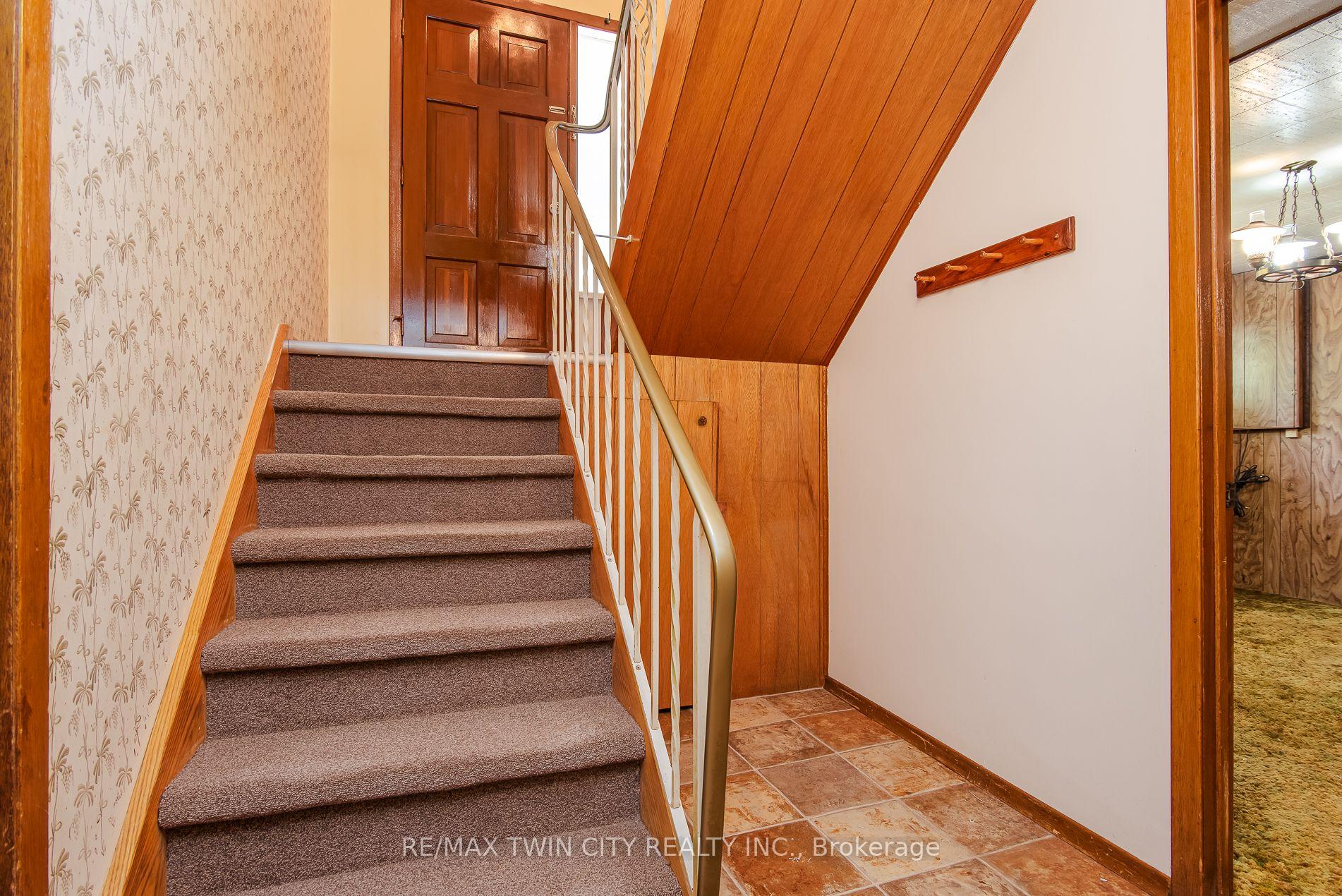 Photo 22 of 635 Cedargrove Place, Waterloo, North Lakeshore — HOMEH