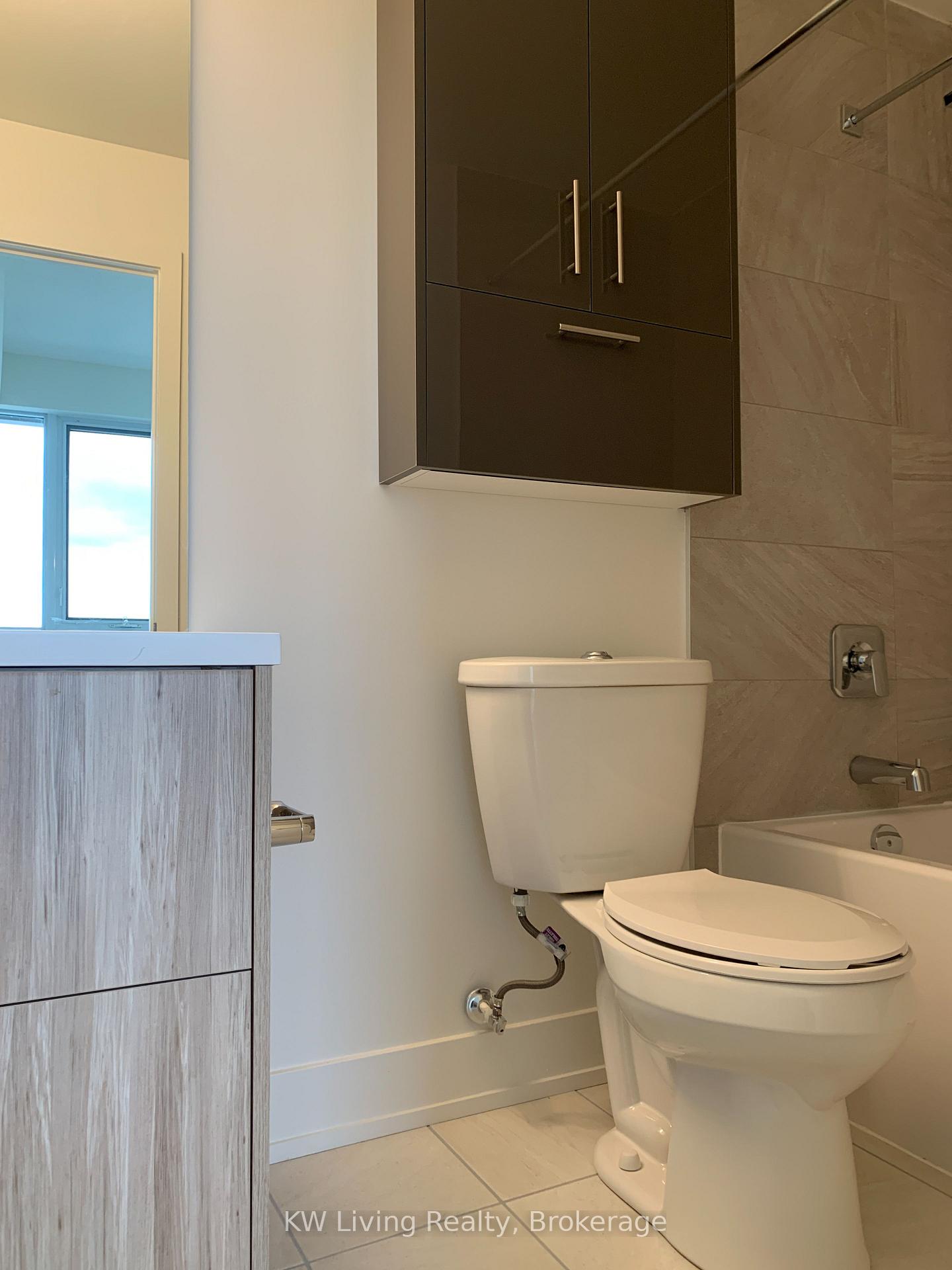 Photo 8 of Unit 1908, 180 Fairview Mall Drive, North York, Don Valley Village — HOMEH