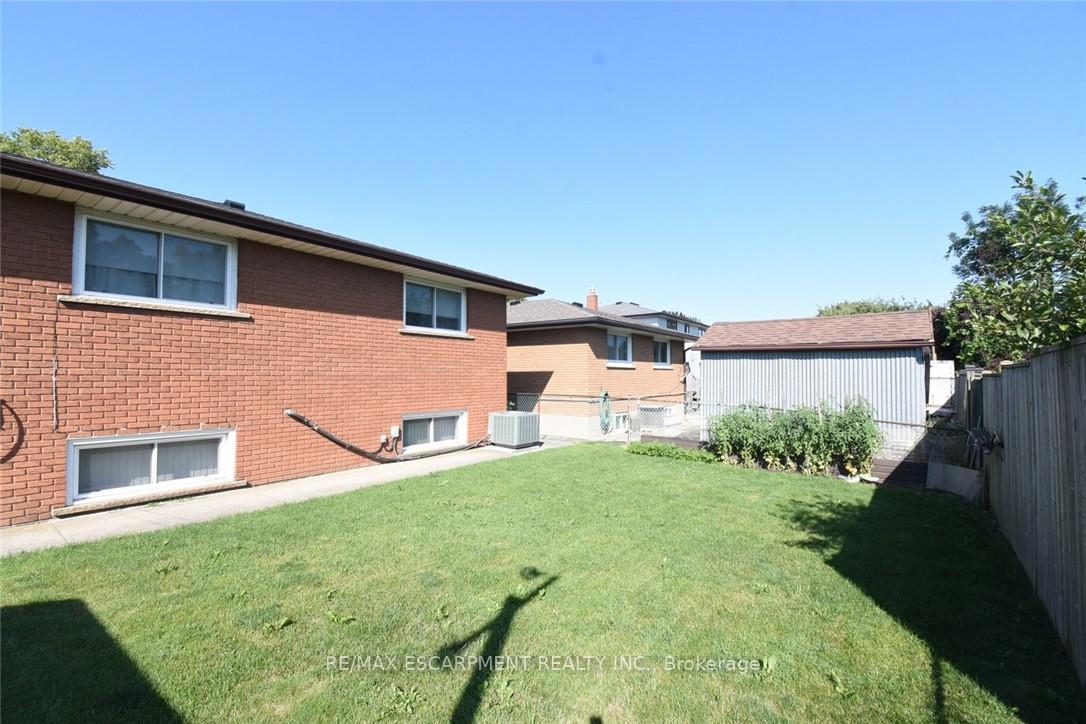Photo 7 of 36 Abbington Drive, Hamilton, Gilbert — HOMEH