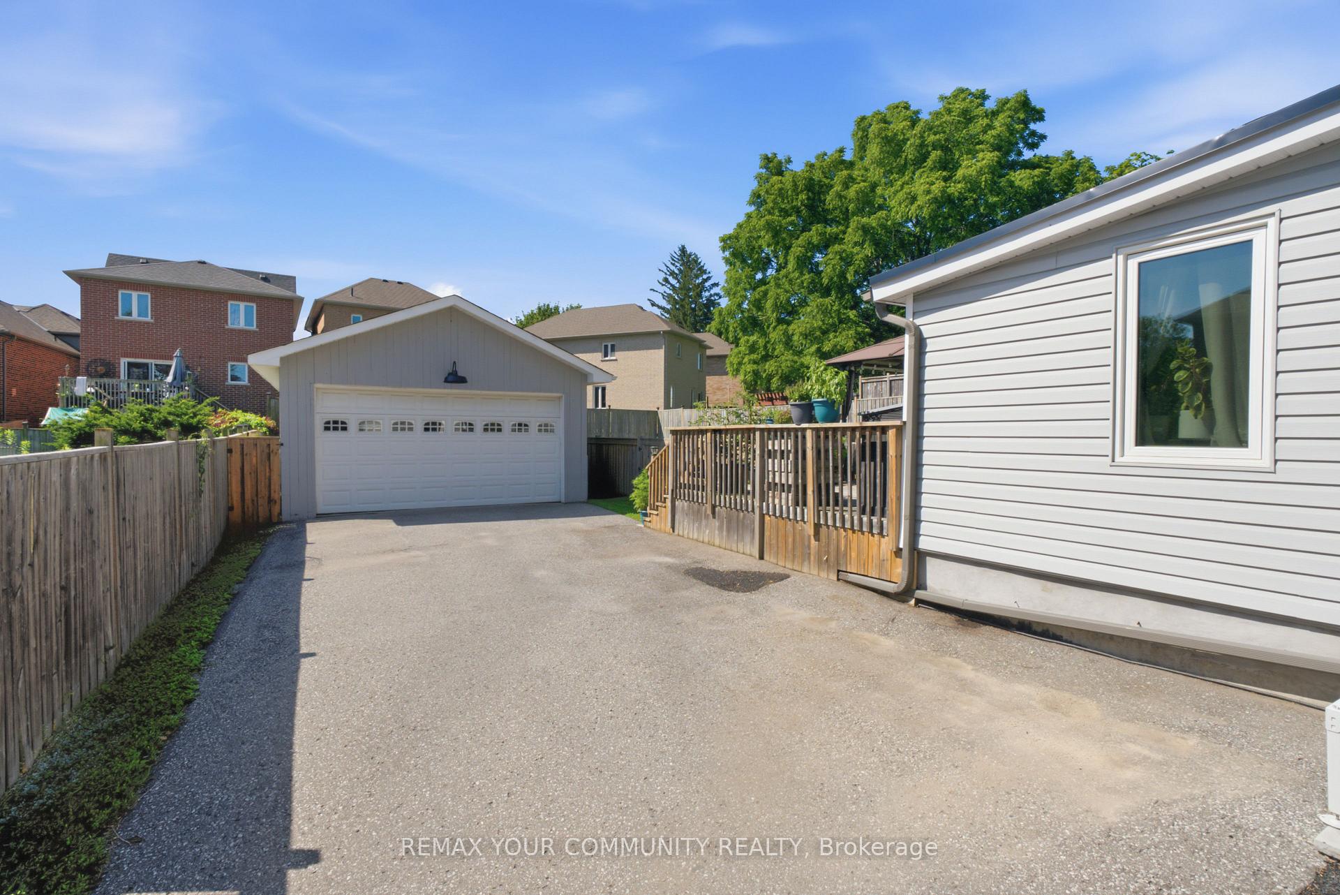 Photo 22 of 169 Tresane Street, Oshawa, Vanier — HOMEH