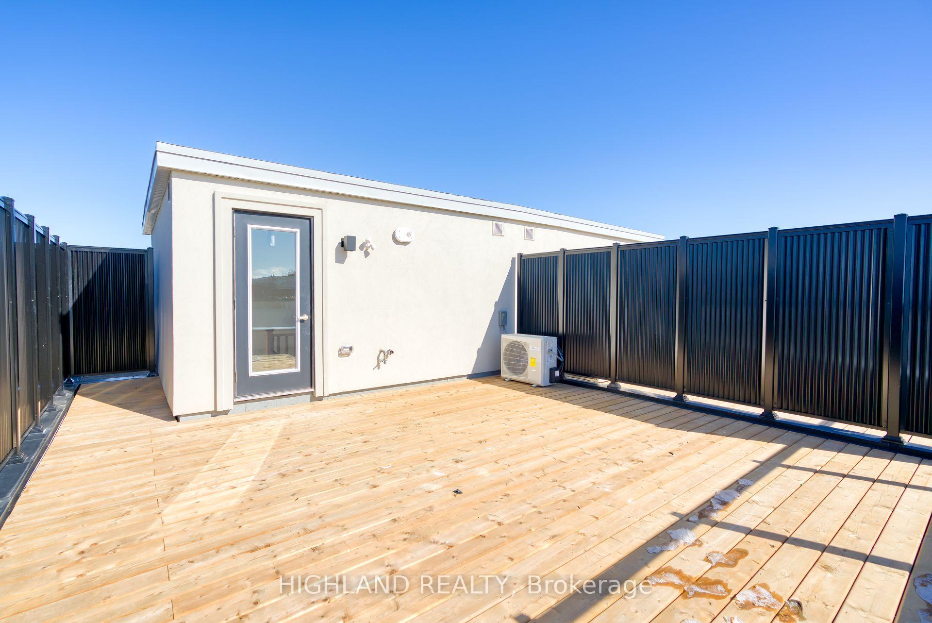 Photo 23 of Unit 7, 3473 Widdicombe Way, Mississauga, Erin Mills — HOMEH