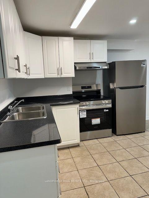 Photo 4 of Unit Bsmt, 358 William Berczy Boulevard, Markham, Berczy — HOMEH