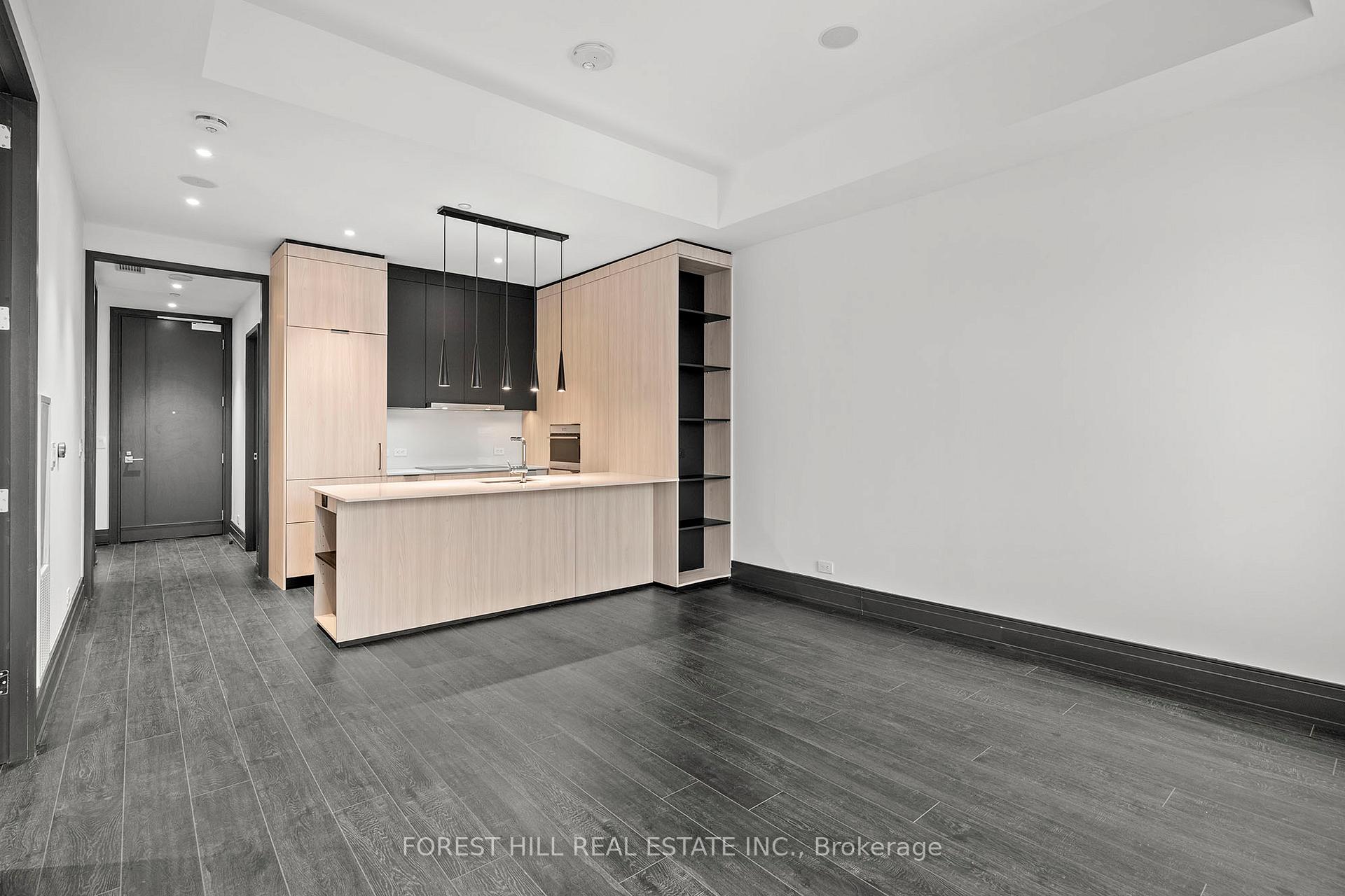 Photo 5 of Unit 1304, 2 Avenue Road, Toronto, The Annex — HOMEH