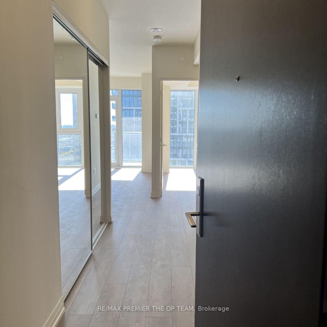 Photo 3 of Unit 2003, 9000 Jane Street, Vaughan, Vellore Village — HOMEH