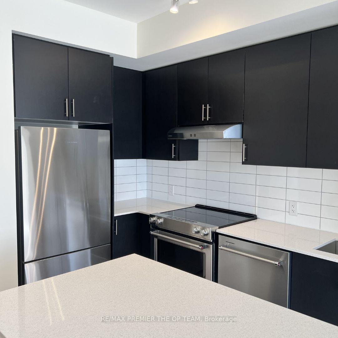 Photo 8 of Unit 2003, 9000 Jane Street, Vaughan, Vellore Village — HOMEH