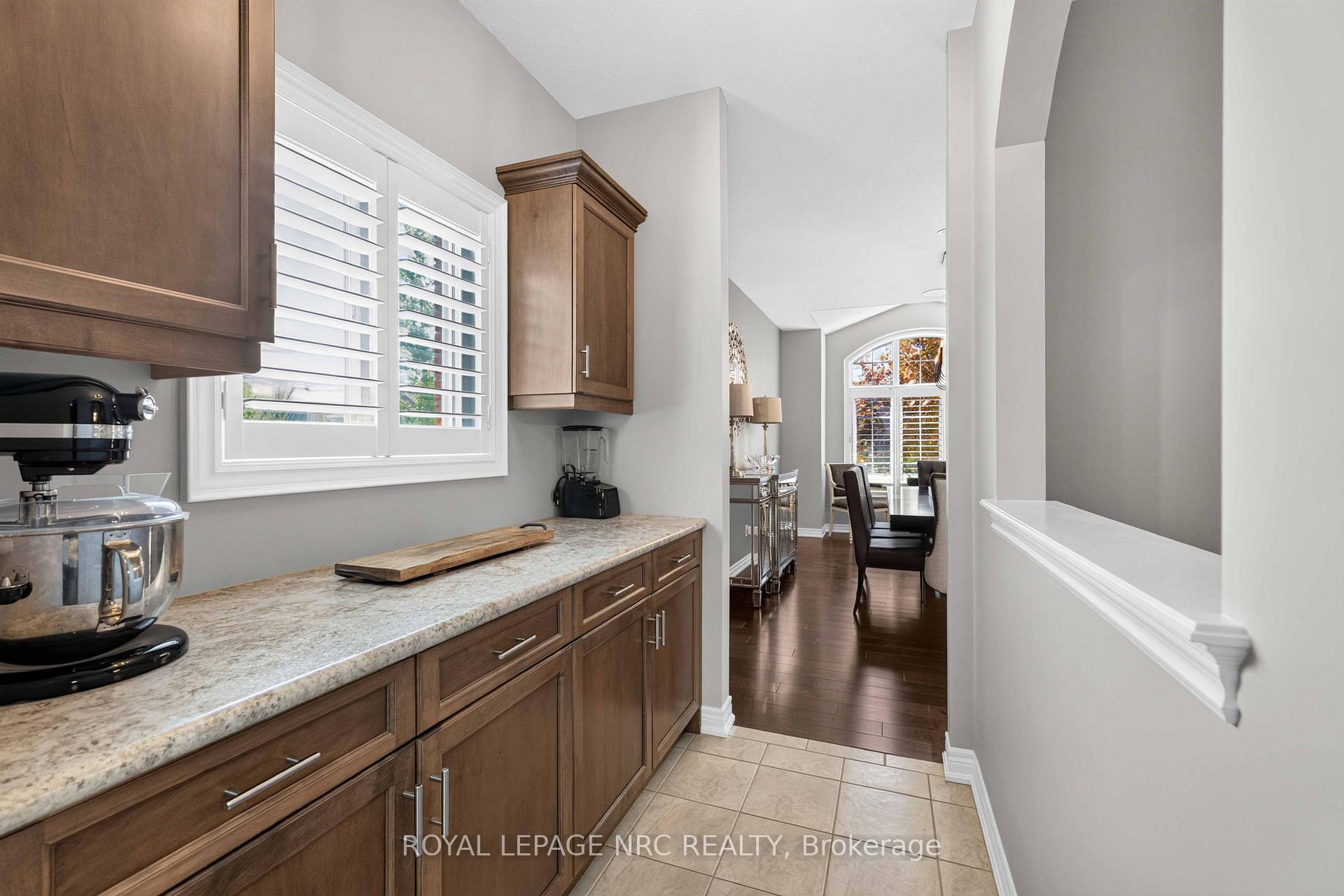 Photo 16 of 6 Cardinal Crescent, Welland, Coyle Creek — HOMEH