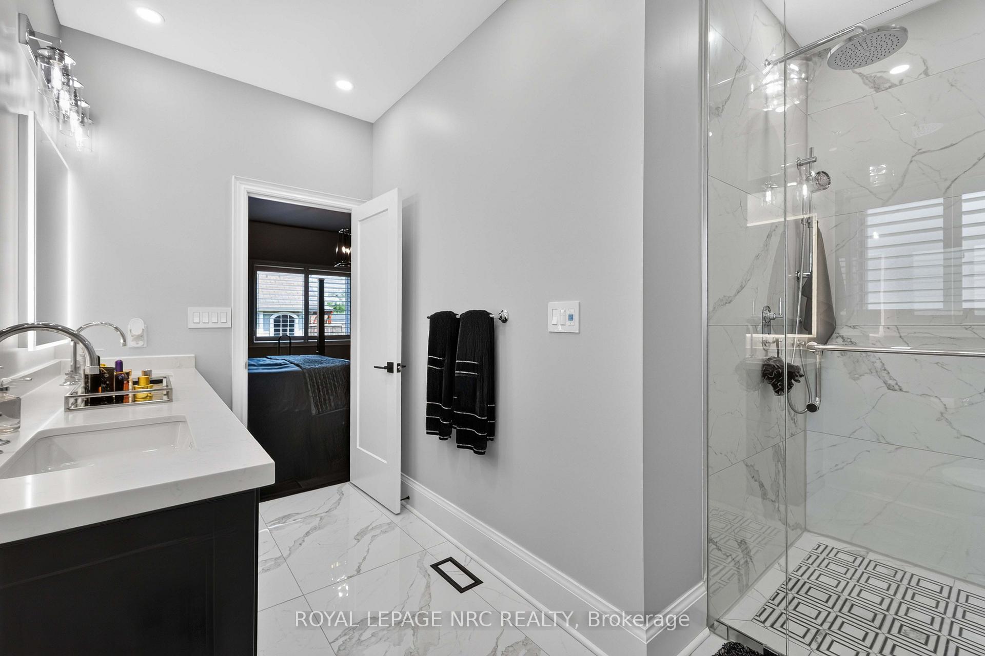 Photo 37 of 6 Cardinal Crescent, Welland, Coyle Creek — HOMEH