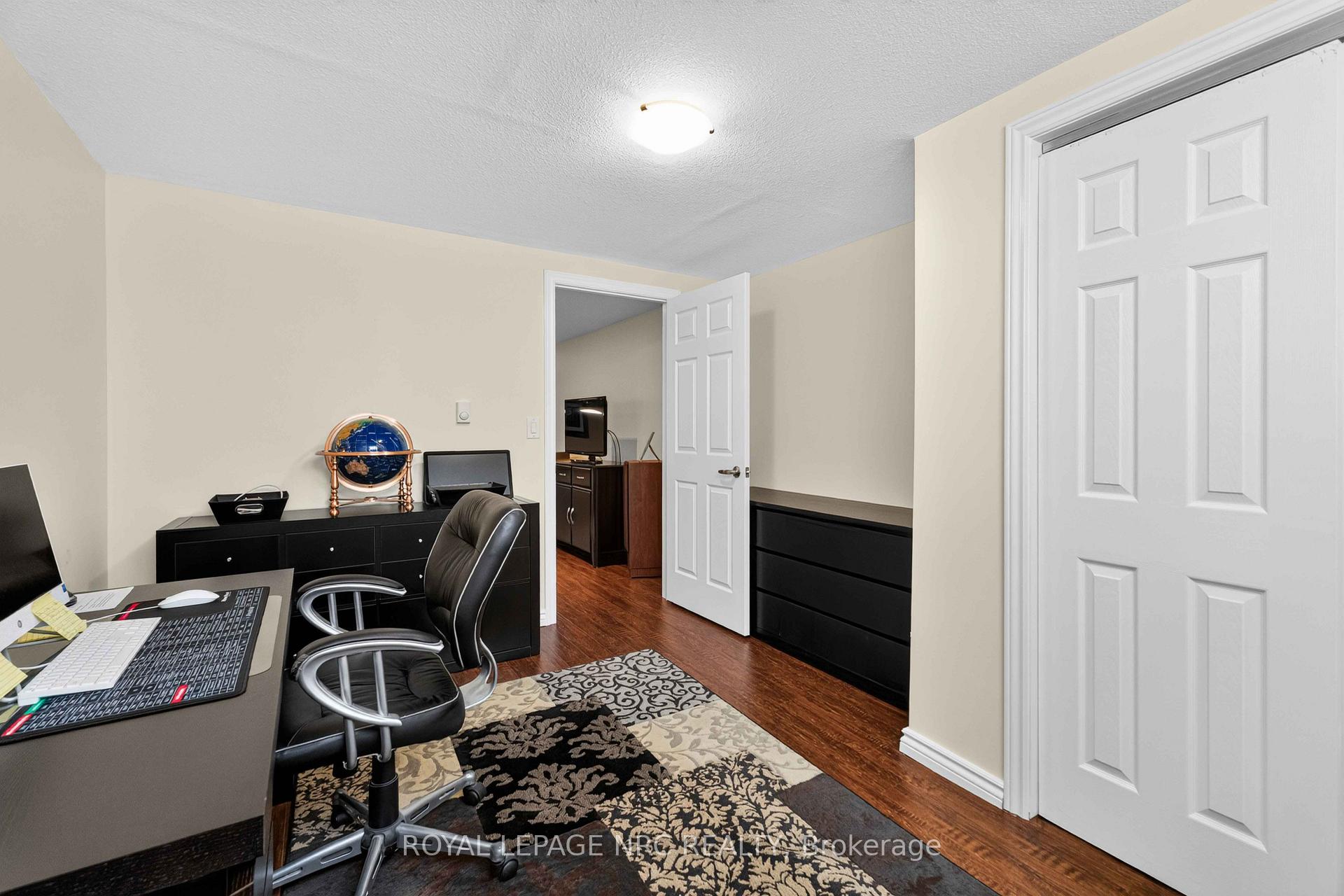 Photo 56 of 6 Cardinal Crescent, Welland, Coyle Creek — HOMEH