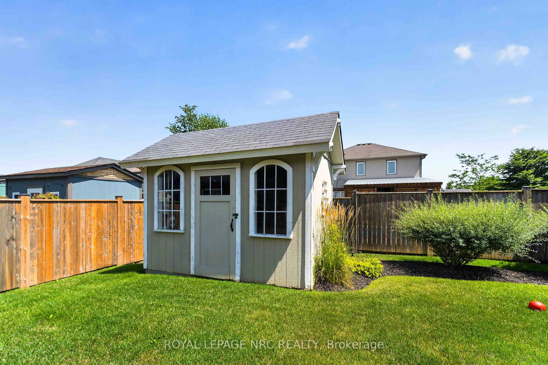 Photo 60 of 6 Cardinal Crescent, Welland, Coyle Creek — HOMEH