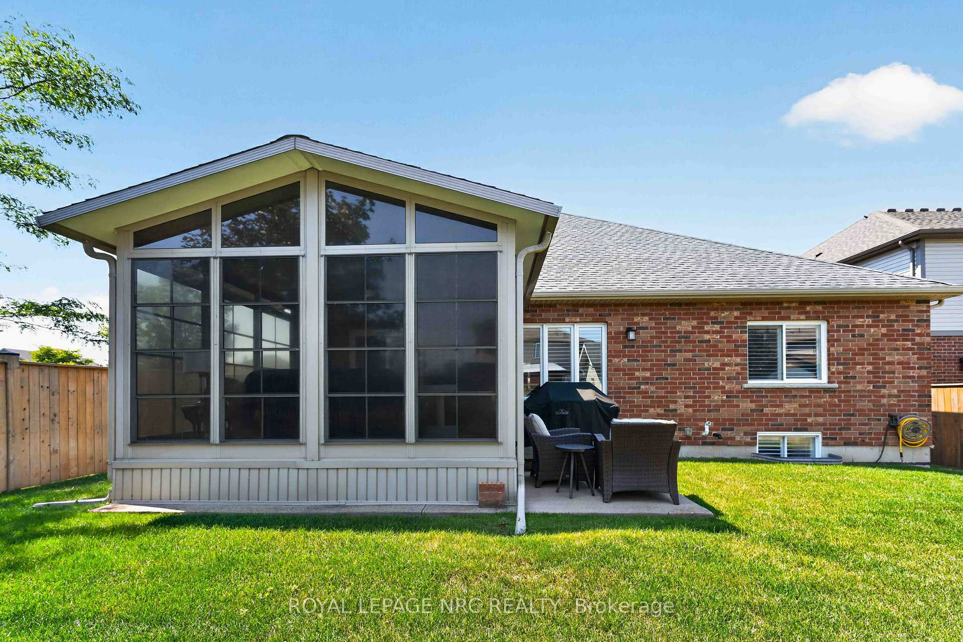 Photo 62 of 6 Cardinal Crescent, Welland, Coyle Creek — HOMEH