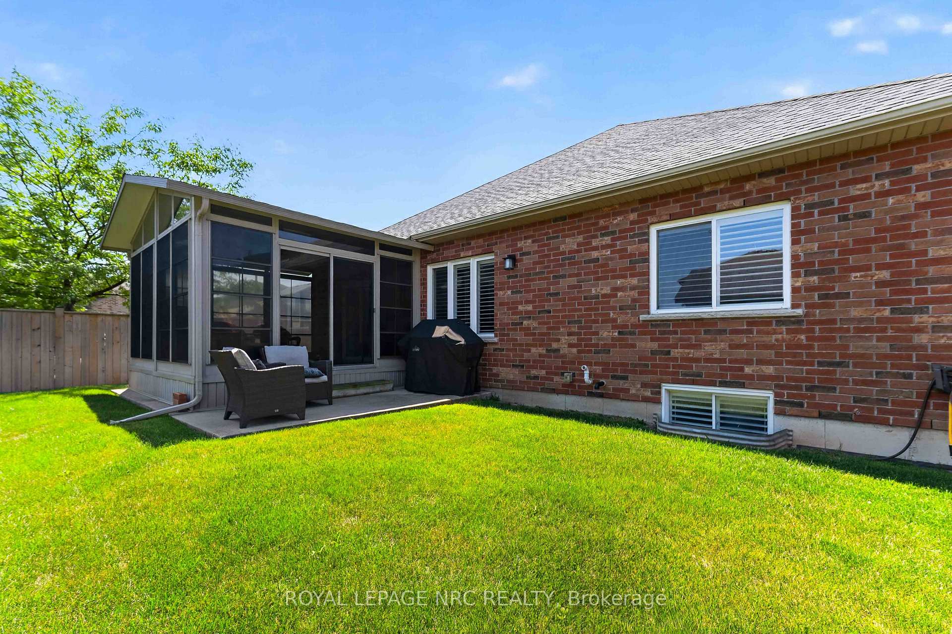 Photo 66 of 6 Cardinal Crescent, Welland, Coyle Creek — HOMEH