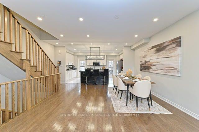Photo 15 of 126 Fruitvale Circle, Brampton, Northwest Brampton — HOMEH