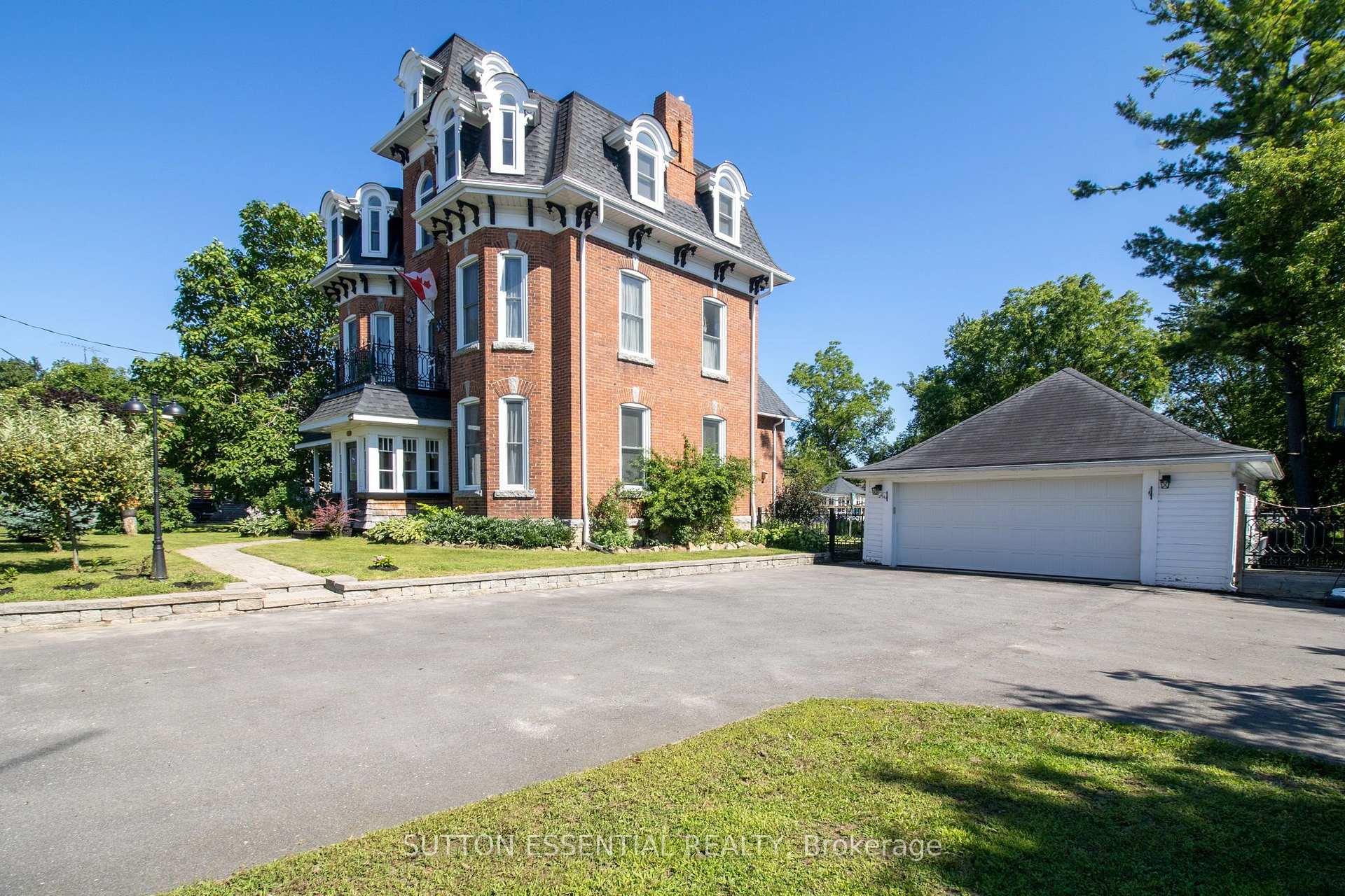Photo of 46 Quabbin Road