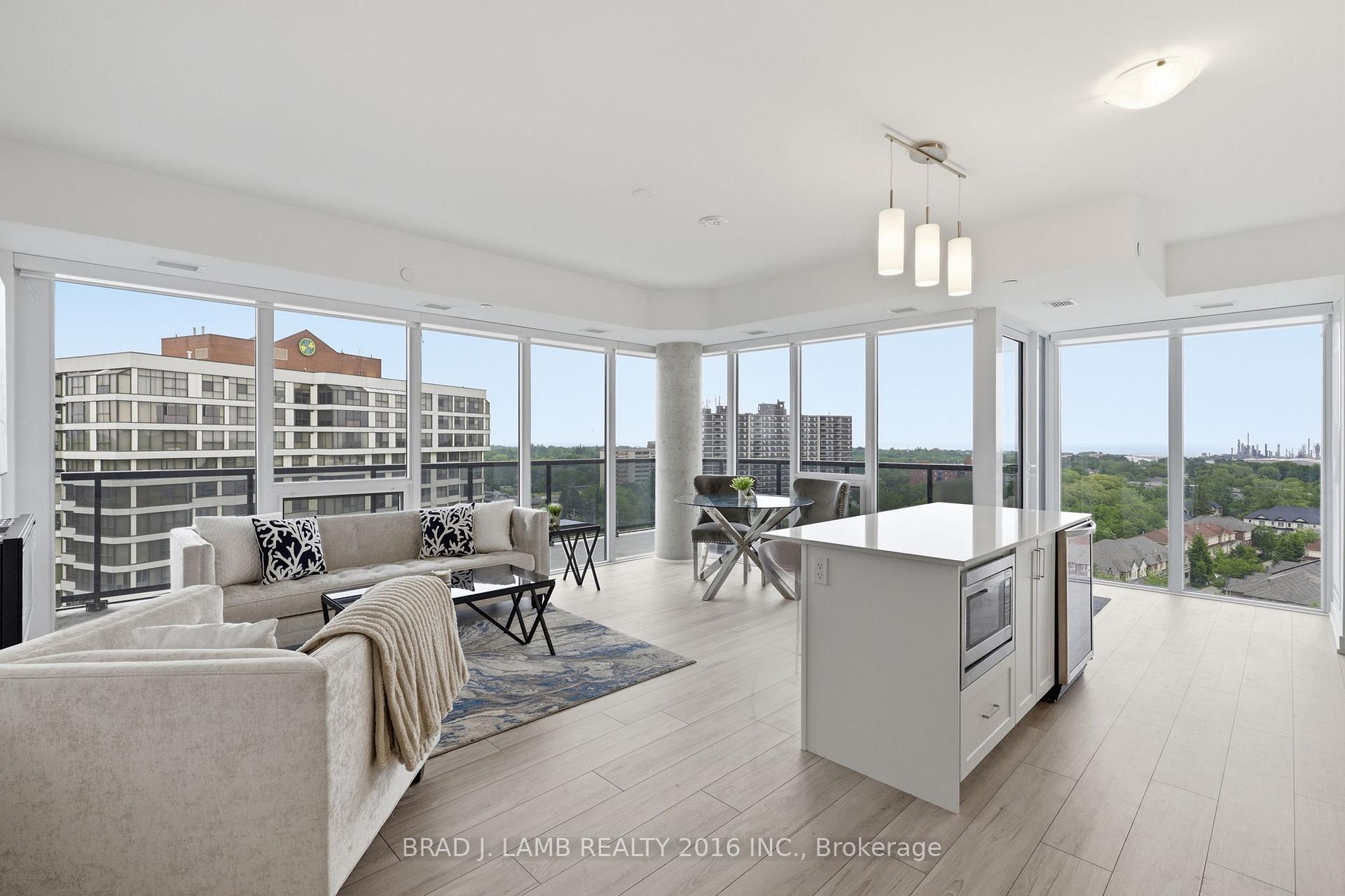 Photo of Unit 1204, 1035 Southdown Road
