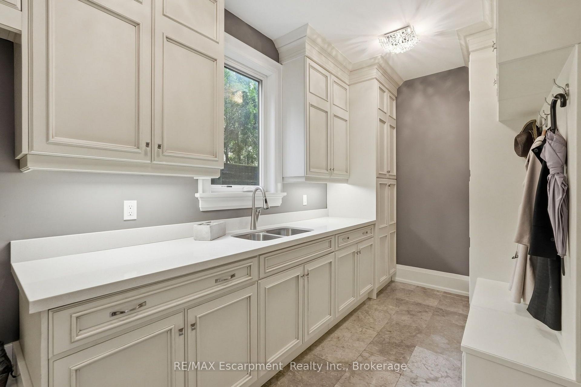 Photo 20 of 4180 Lakeshore Road, Burlington, Shoreacres — HOMEH