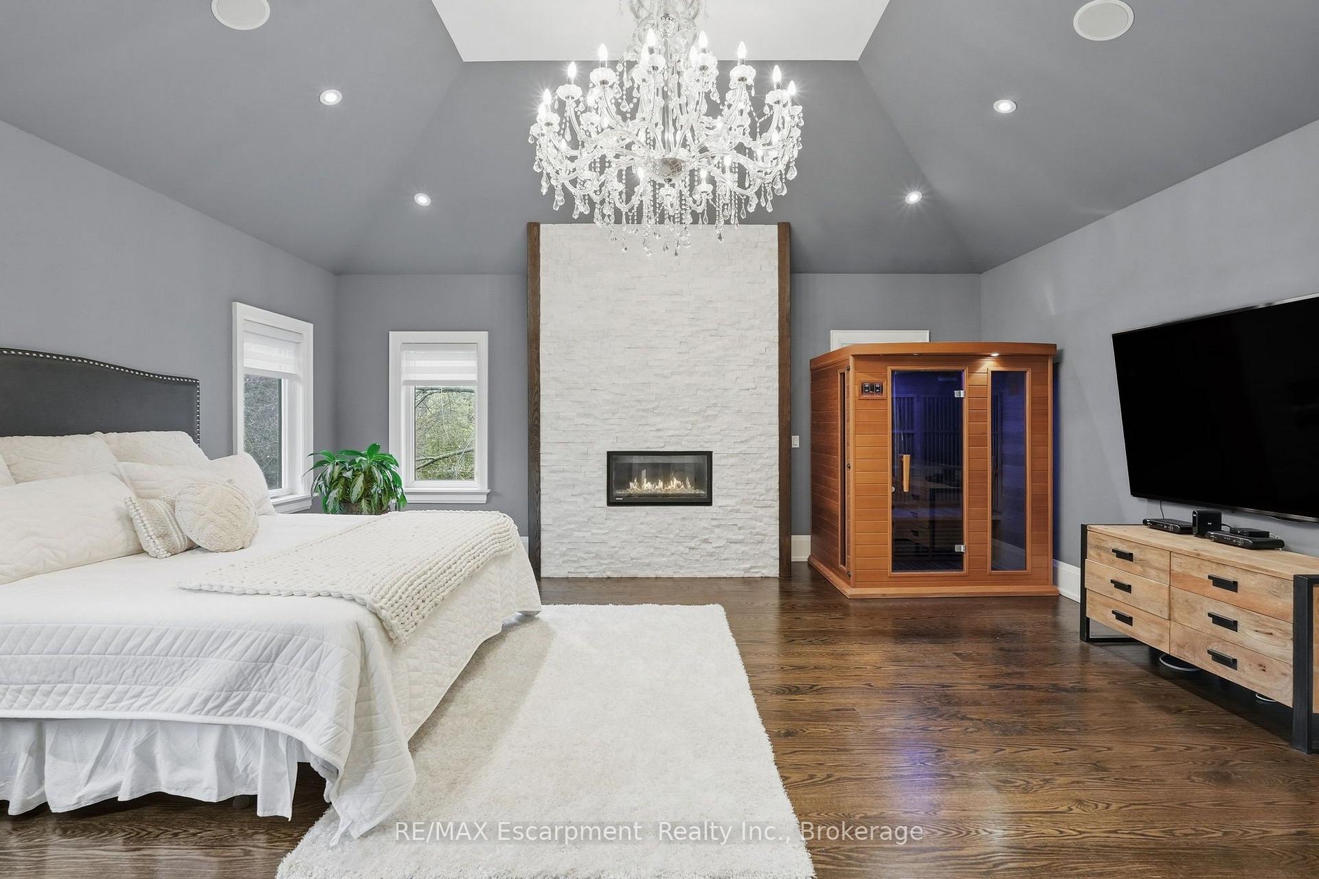Photo 26 of 4180 Lakeshore Road, Burlington, Shoreacres — HOMEH