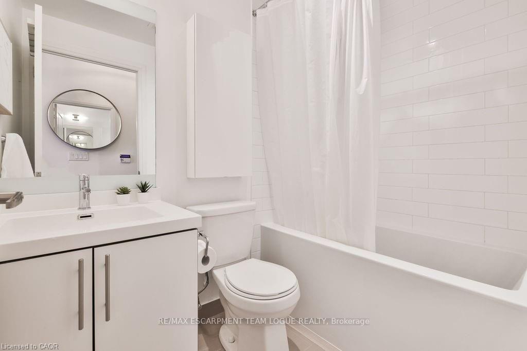 Photo 15 of Unit 218, 65 Speers Road, Oakville, Old Oakville — HOMEH