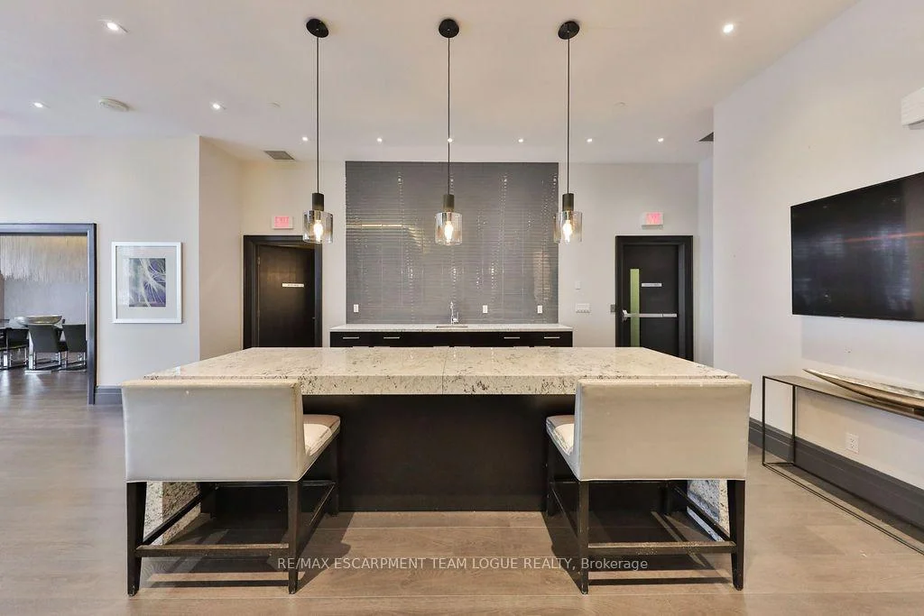 Photo 18 of Unit 218, 65 Speers Road, Oakville, Old Oakville — HOMEH